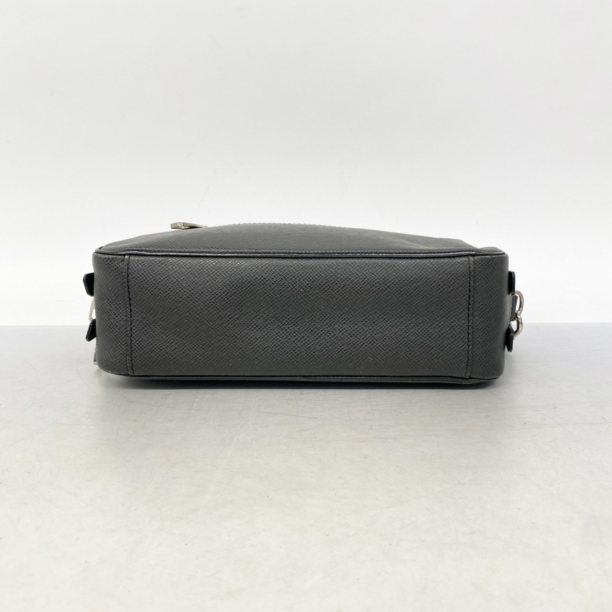 Louis Vuitton Ardoise Clutch Bag (Pre-Owned)