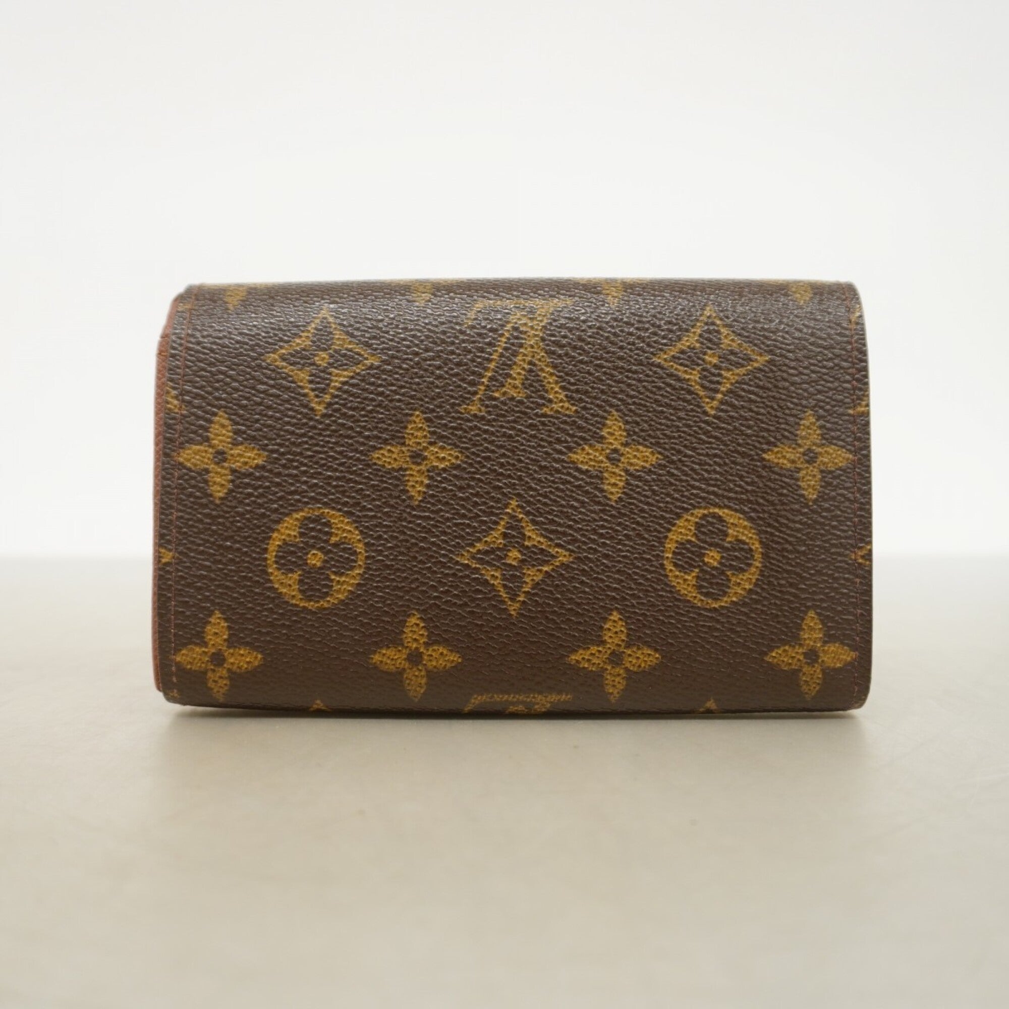 Louis Vuitton Brown Wallet (Bi-Fold) (Pre-Owned)