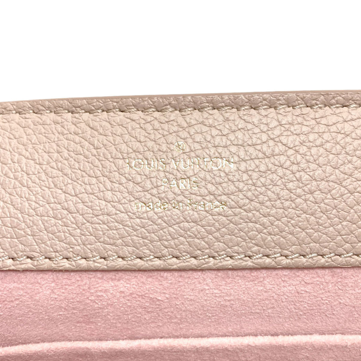 Louis Vuitton Grayish Leather Handbag (Pre-Owned)