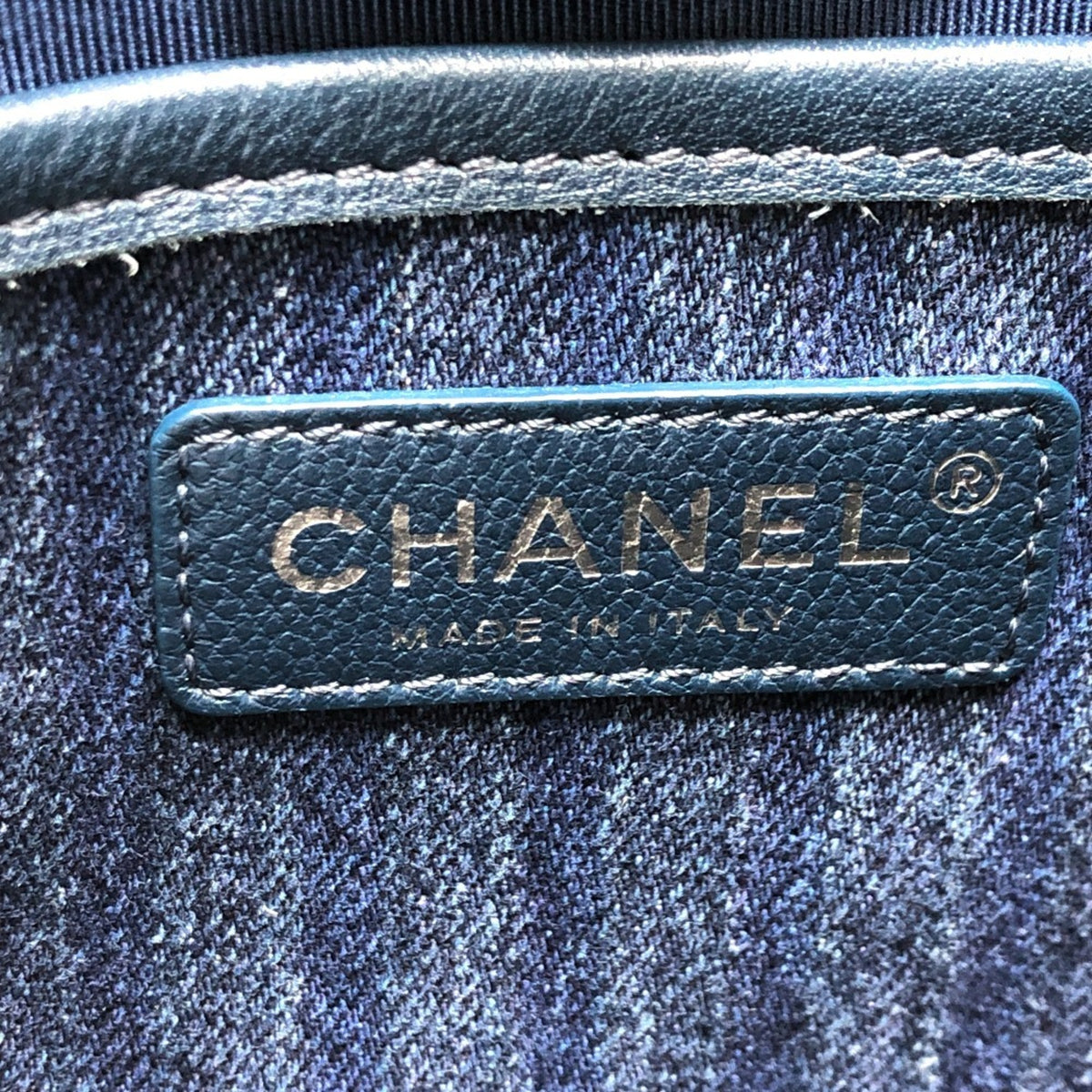 Chanel Blue Denim Shoulder Bag (Pre-Owned)