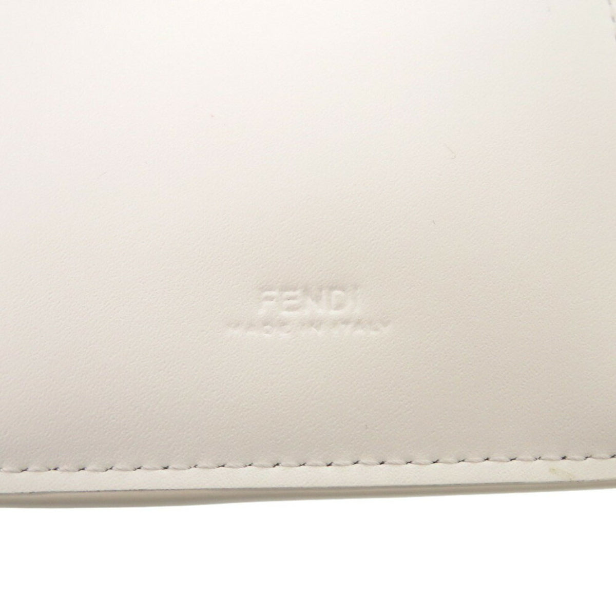 Fendi White Leather Leather Pouch (Pre-Owned)