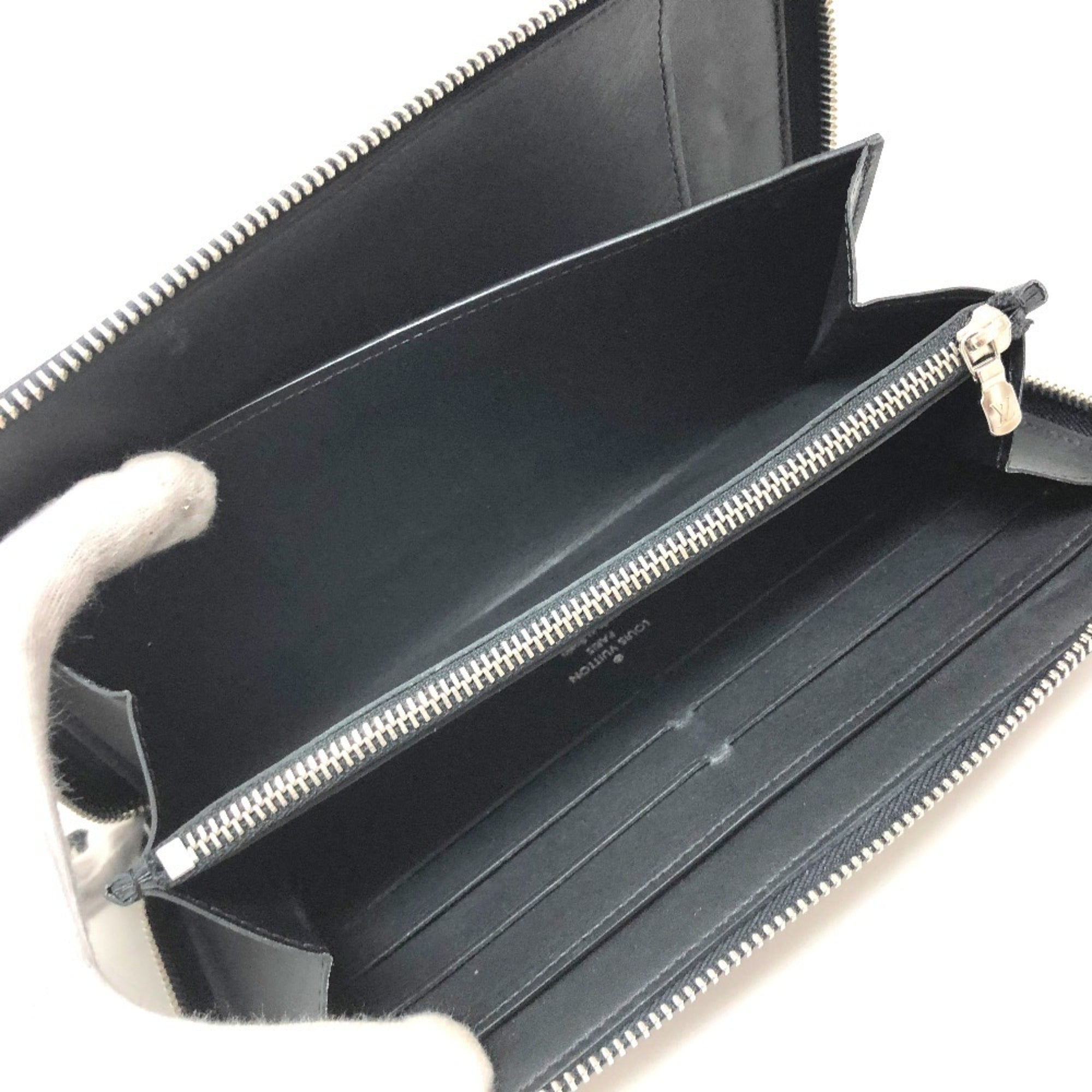 Louis Vuitton America’S Cup Galle Navy Coin Purse/Coin Case (Pre-Owned)