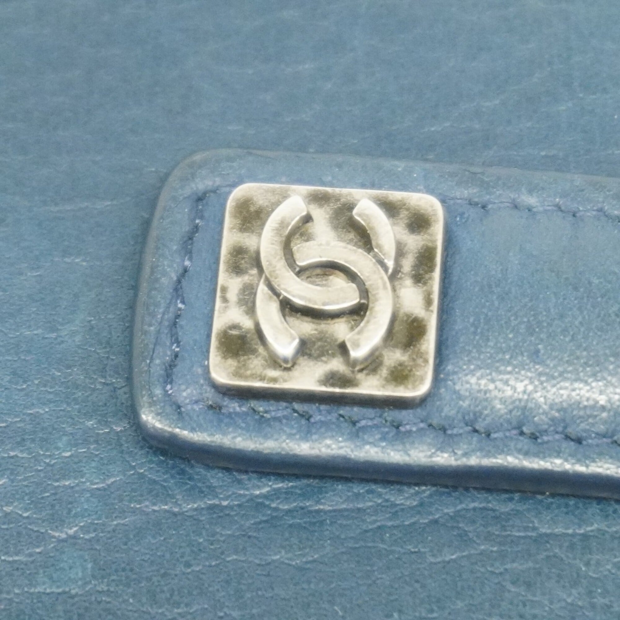 Chanel Blue Leather Long Wallet (Bi-Fold) (Pre-Owned)
