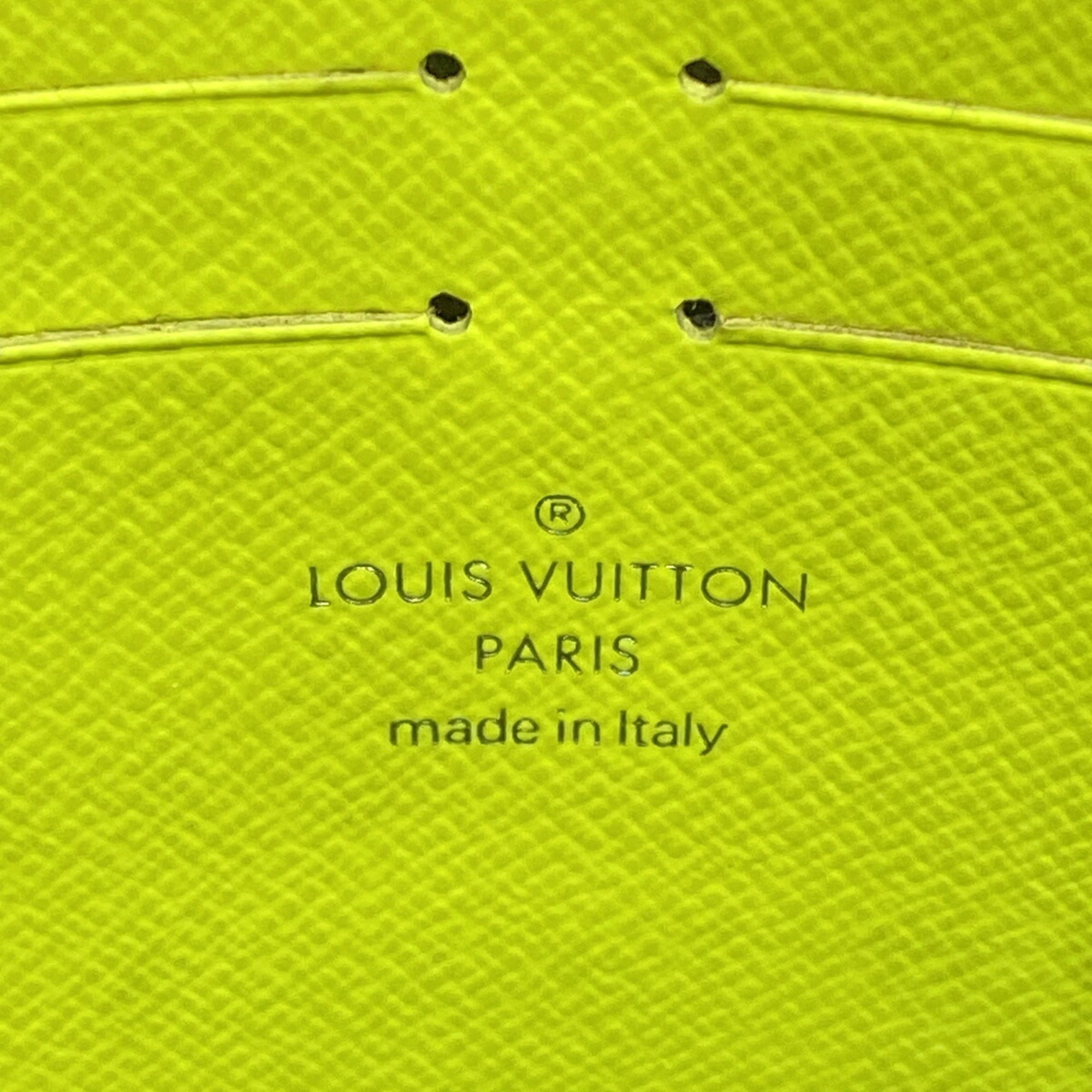 Louis Vuitton Yellow Clutch Bag (Pre-Owned)