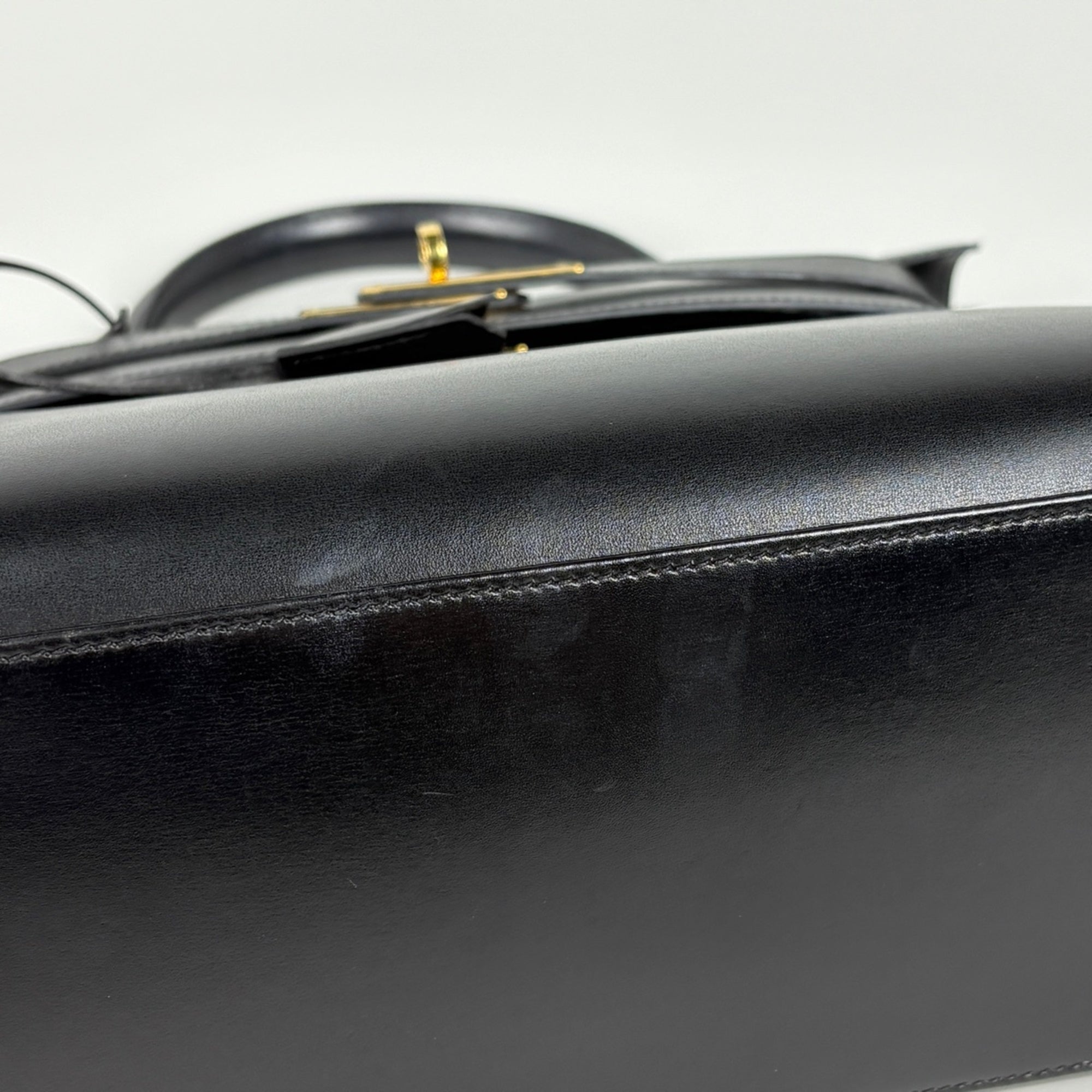 Hermes Black Box Calf Leather Handbag (Pre-Owned)