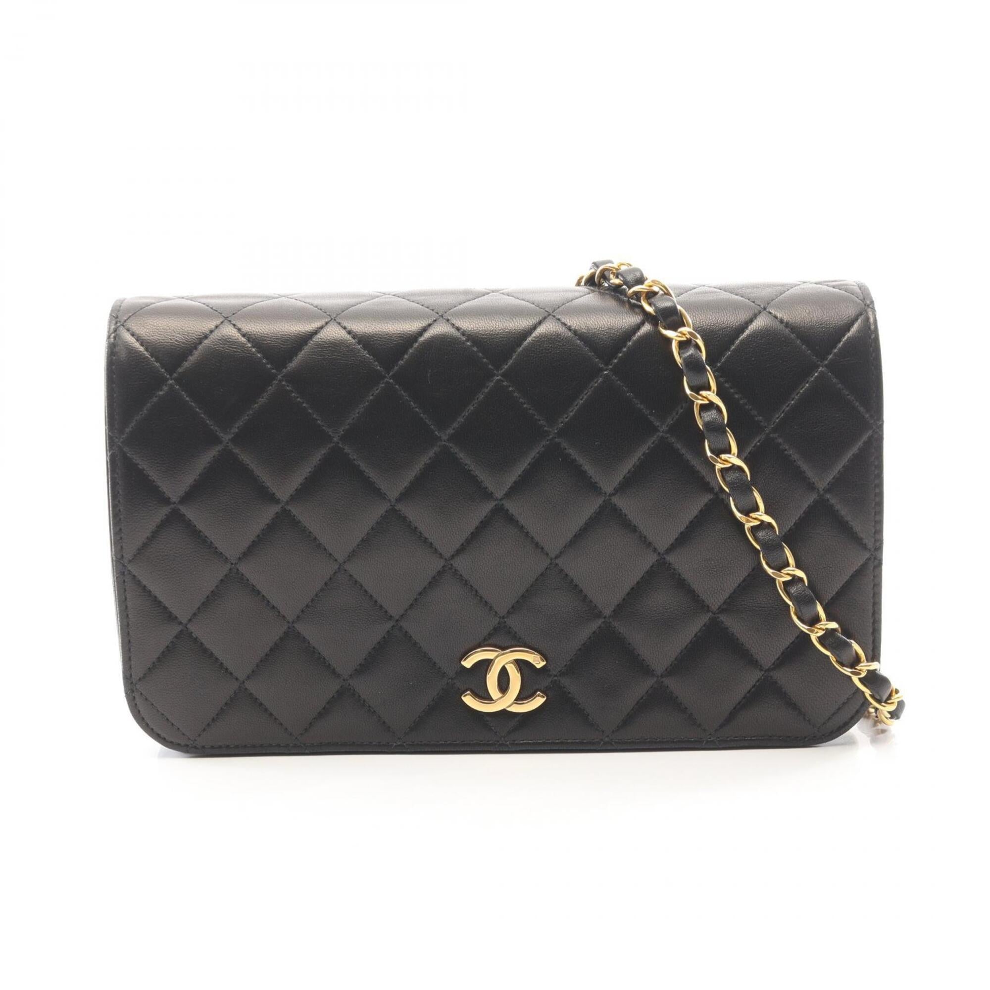 Chanel Black Leather Handbag Shoulder Bag (Pre-Owned)