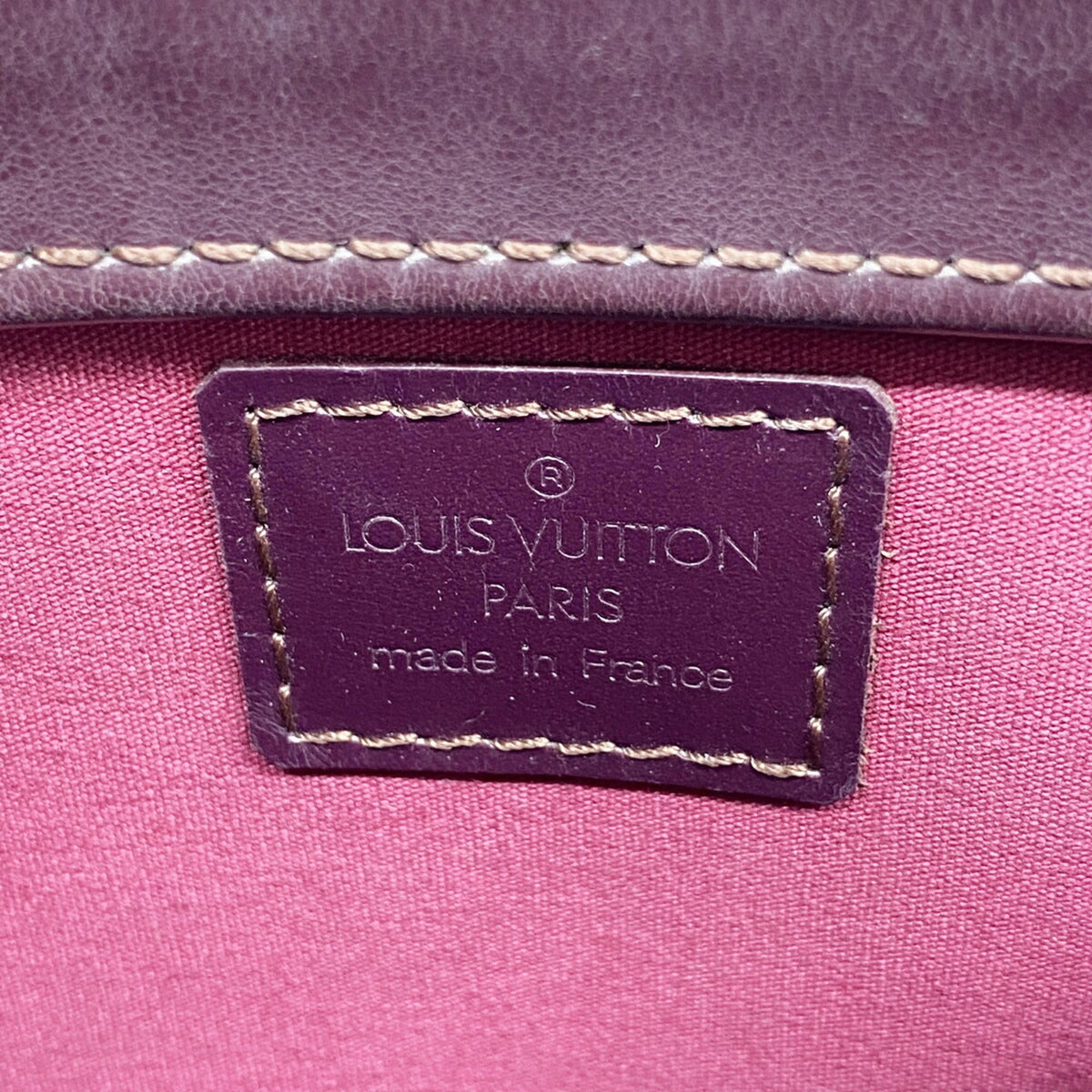 Louis Vuitton Violet Shoulder Bag (Pre-Owned)