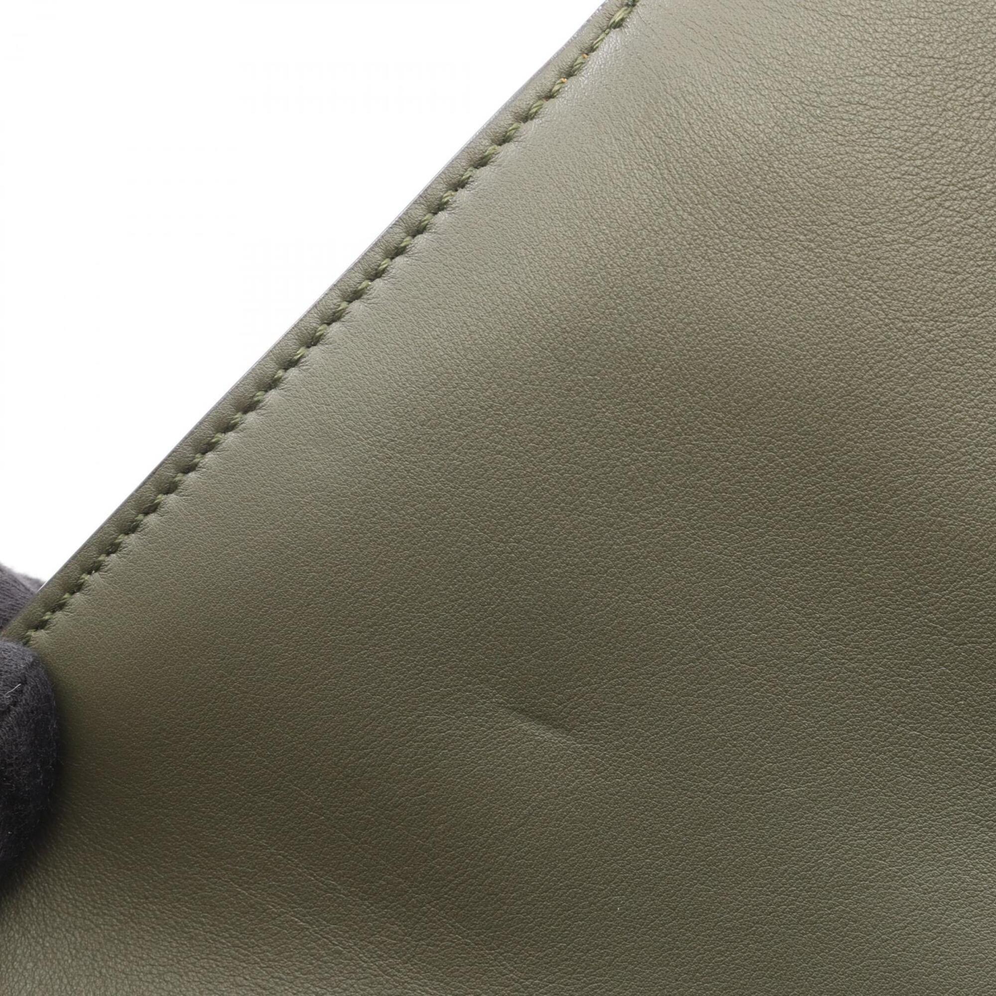 Fendi Khaki Leather Handbag (Pre-Owned)