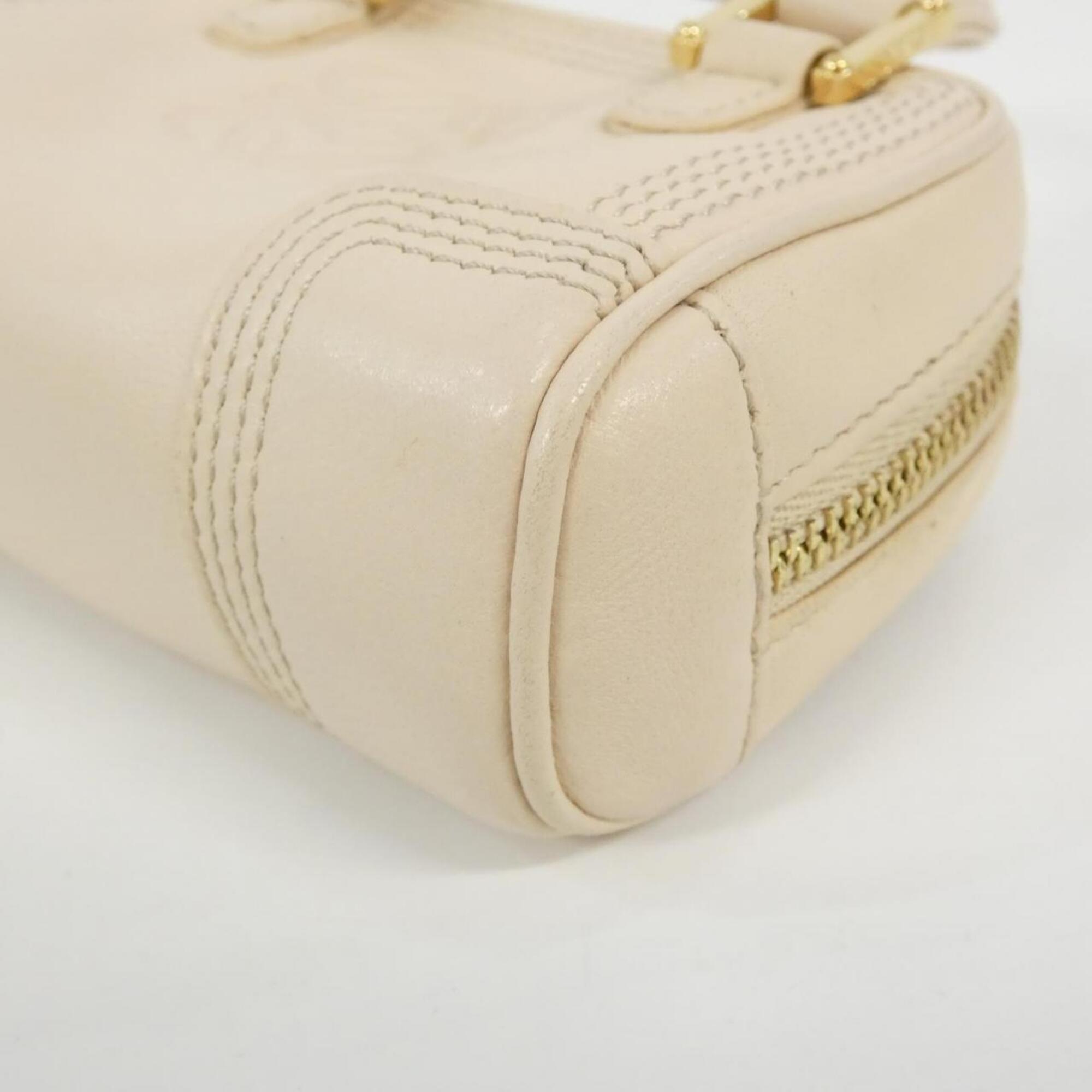 Loewe Ivory Leather Handbag (Pre-Owned)