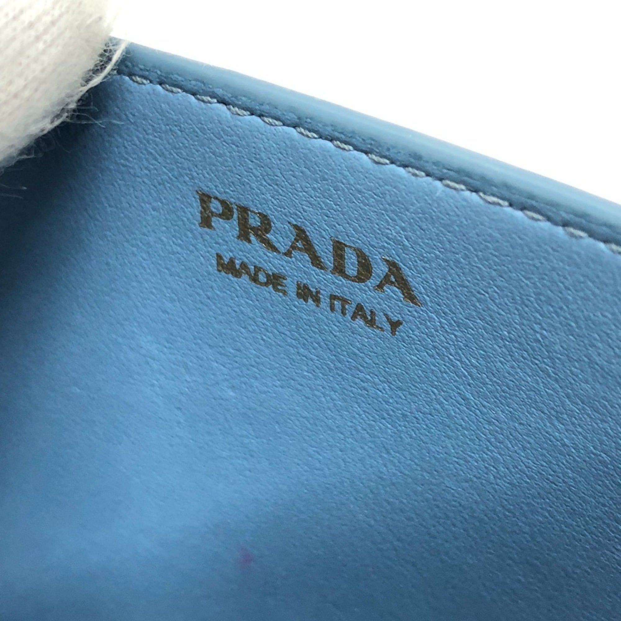 Prada Blue Leather Shoulder Bag (Pre-Owned)