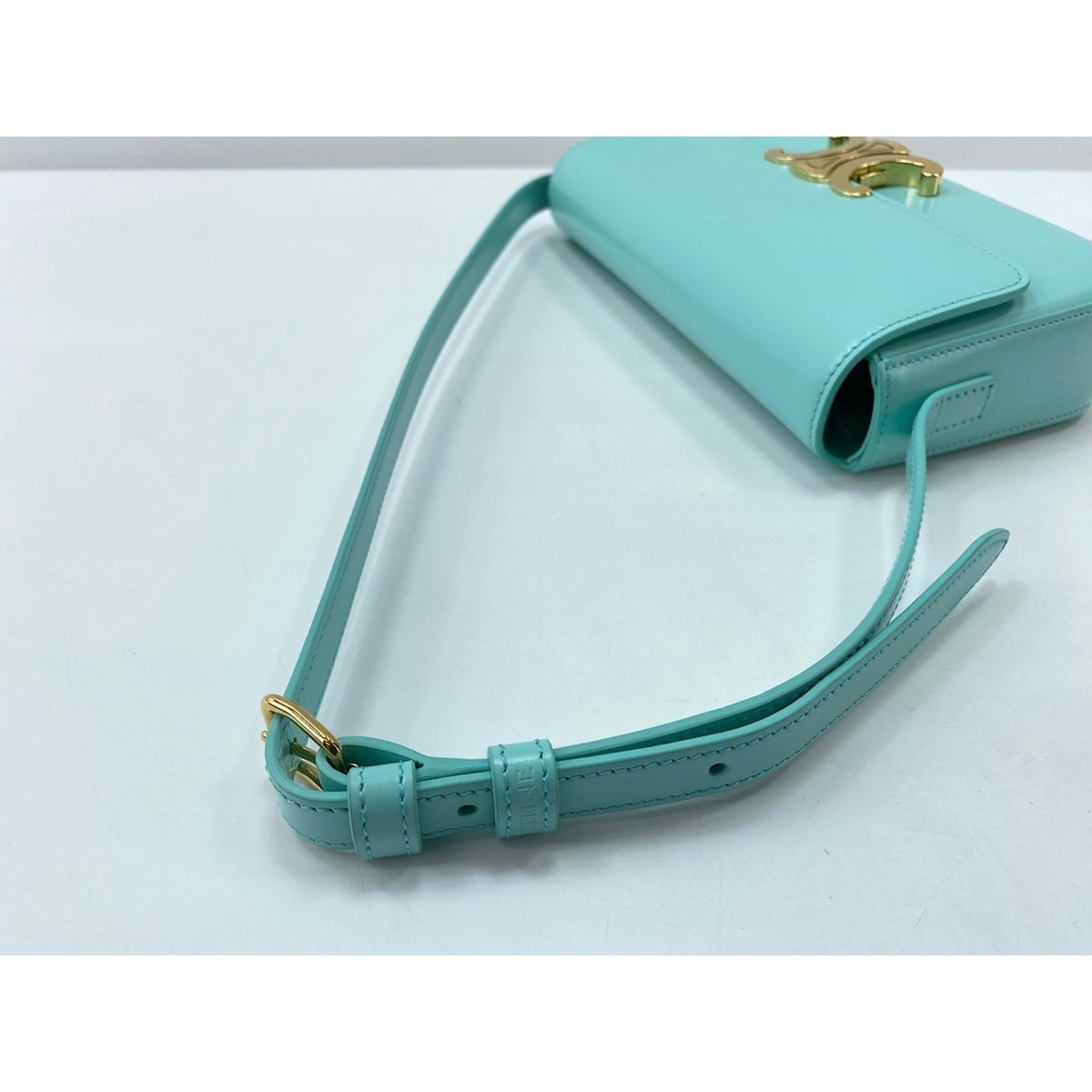 Celine Blue Shoulder Bag (Pre-Owned)