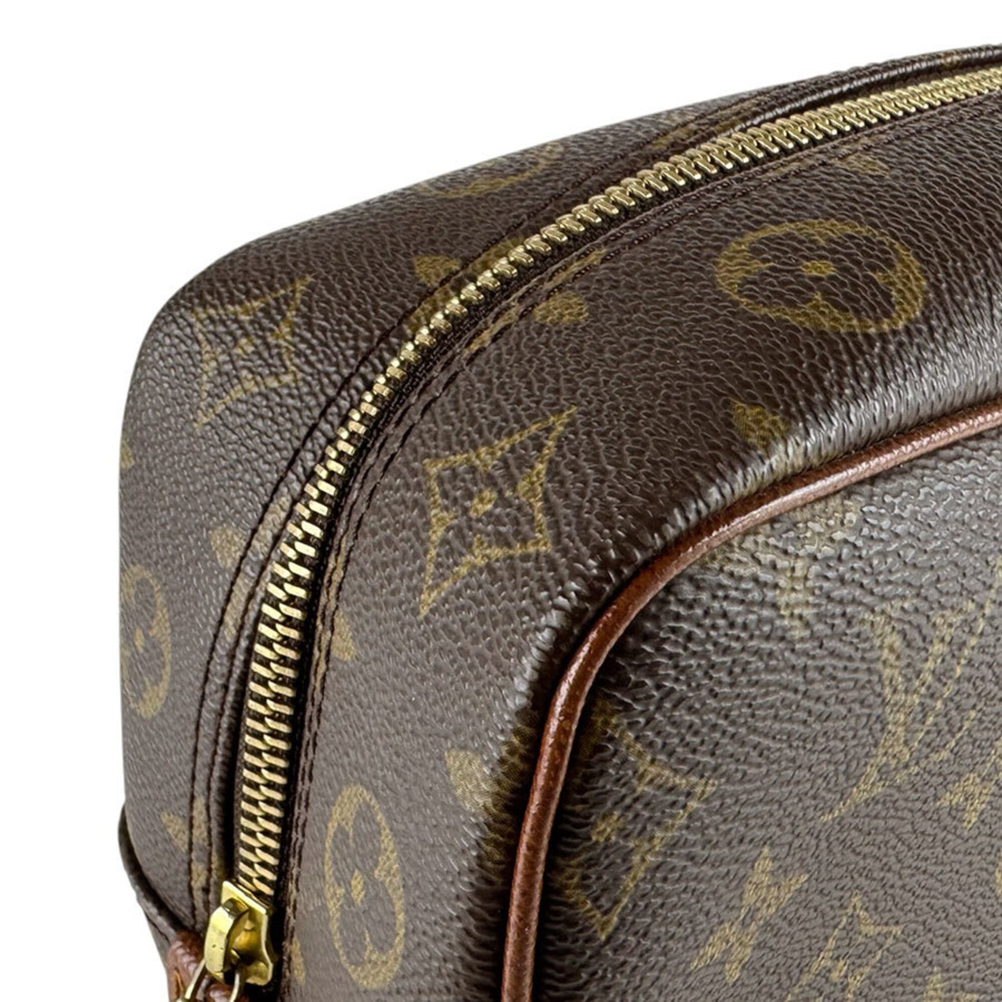 Louis Vuitton Brown Monogram Monogram Clutch Bag Pouch (Pre-Owned)