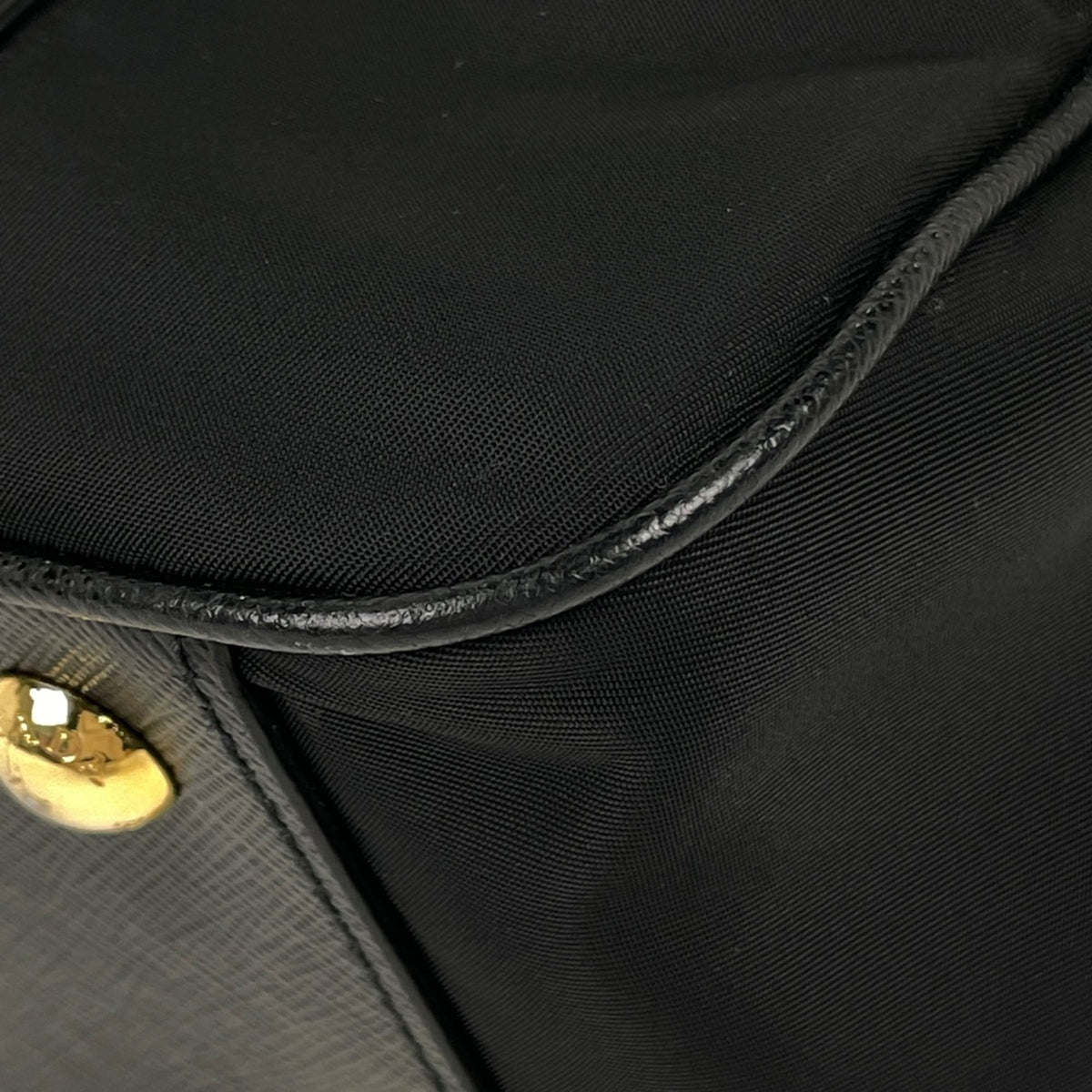 Prada Black Nylon Handbag (Pre-Owned)