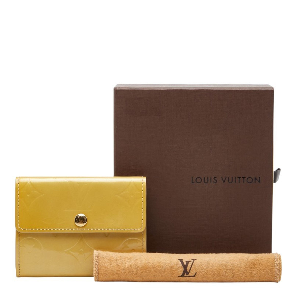 Louis Vuitton Beige Patent Leather Wallet (Bi-Fold) (Pre-Owned)