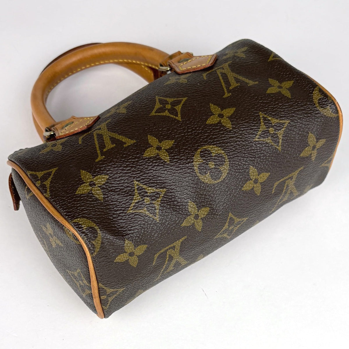 Louis Vuitton Brown Monogram Handbag (Pre-Owned)