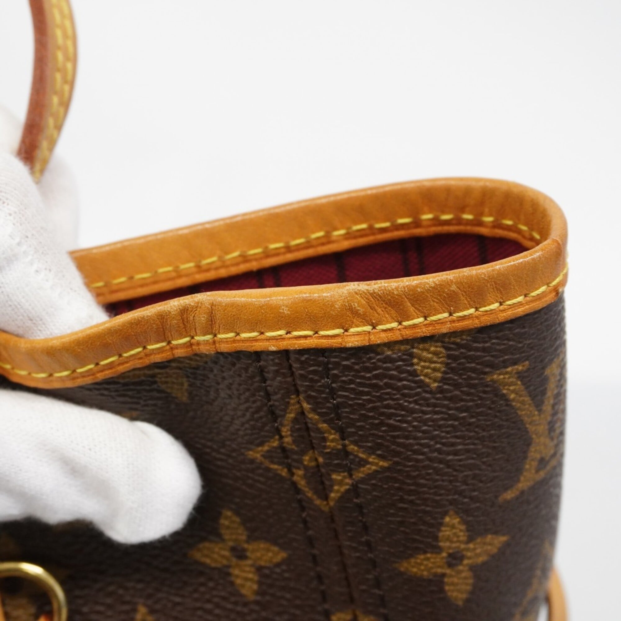 Louis Vuitton Fuchsia Tote Bag (Pre-Owned)