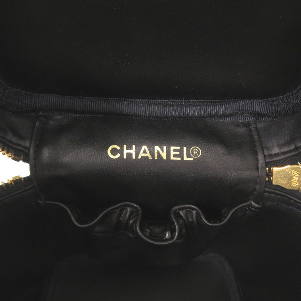 Chanel Black Grained Calfskin Pouch Vanity Bag (Pre-Owned)