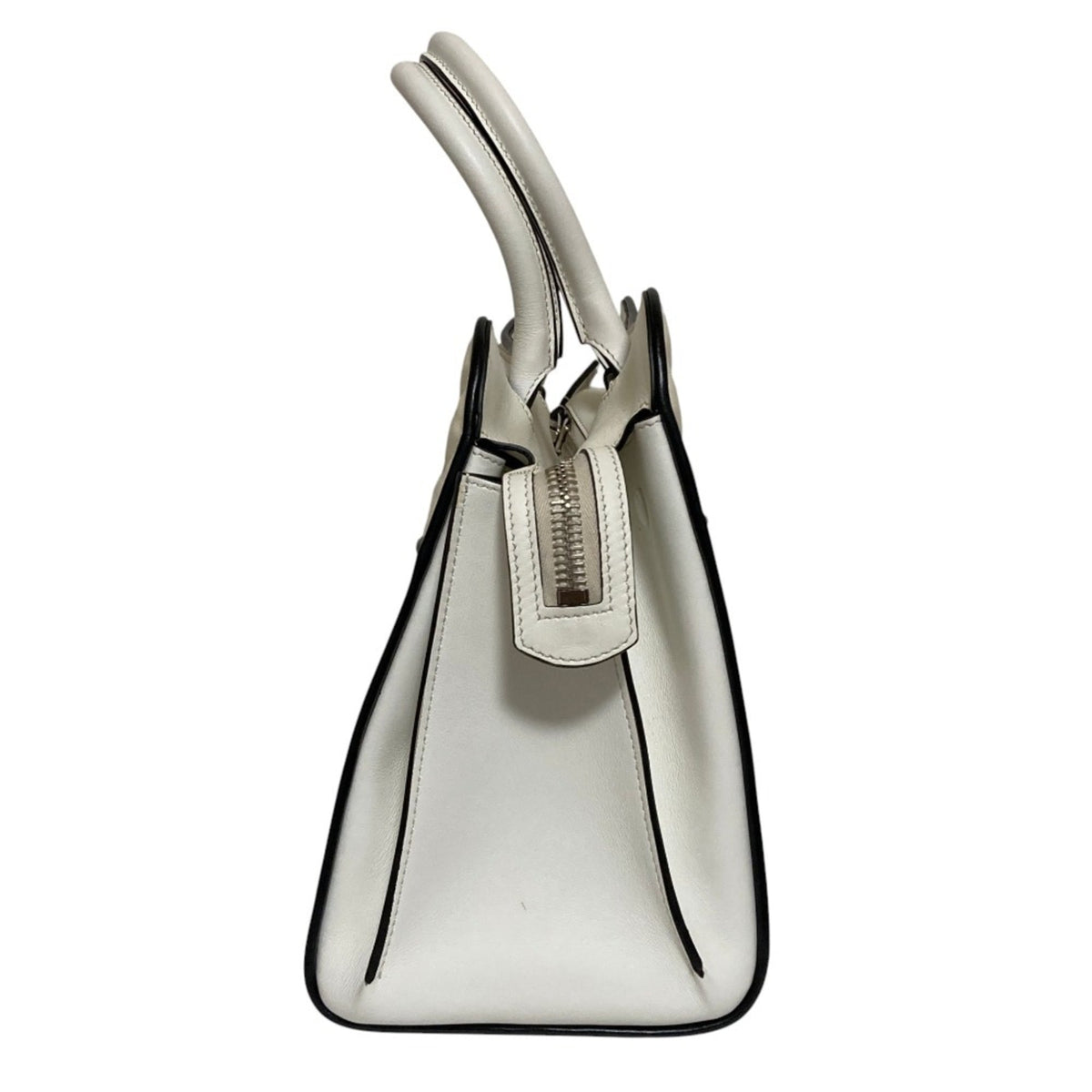 Tod's White Quilting Leather Handbag Shoulder Bag (Pre-Owned)