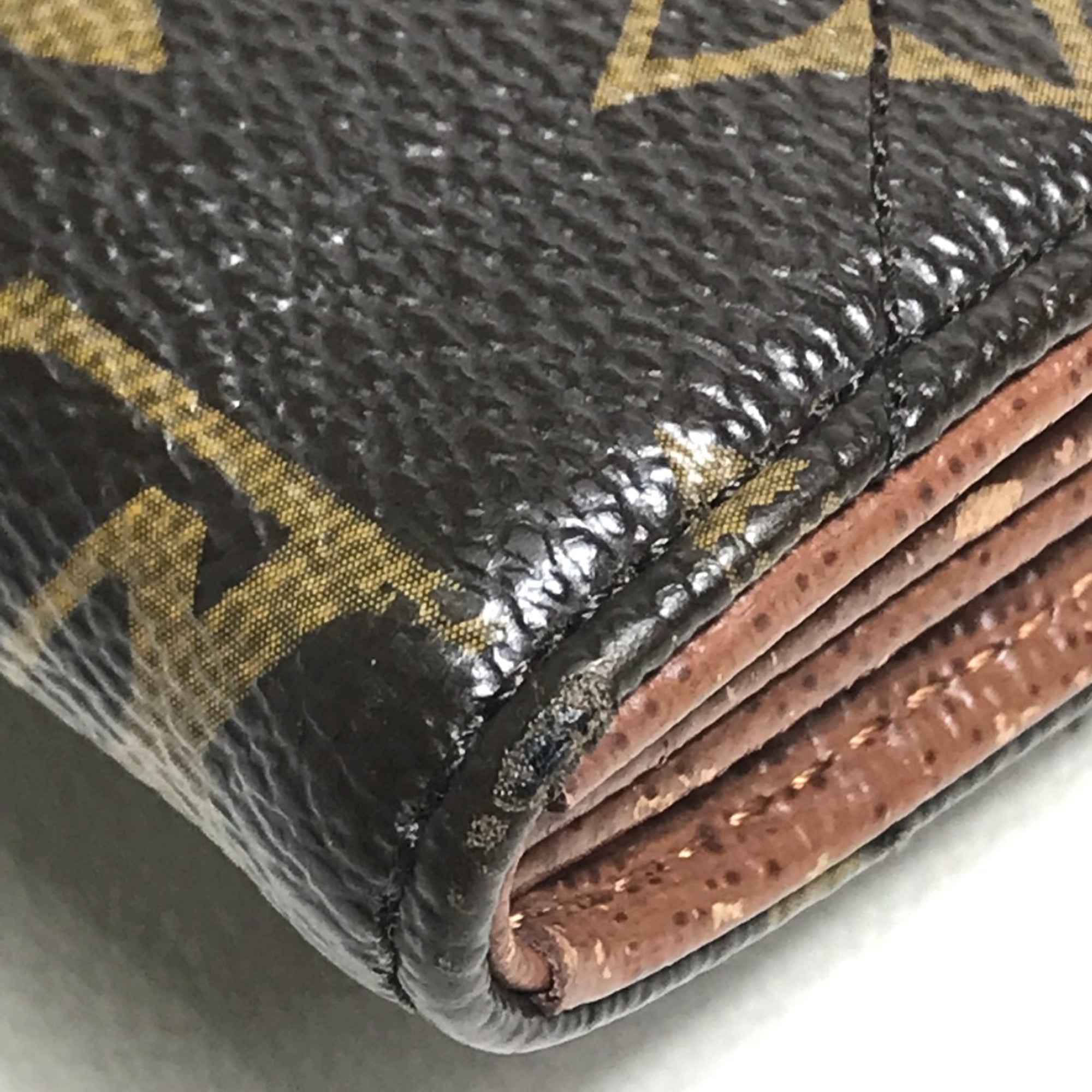 Louis Vuitton Brown Other Long Wallet (Bi-Fold) (Pre-Owned)