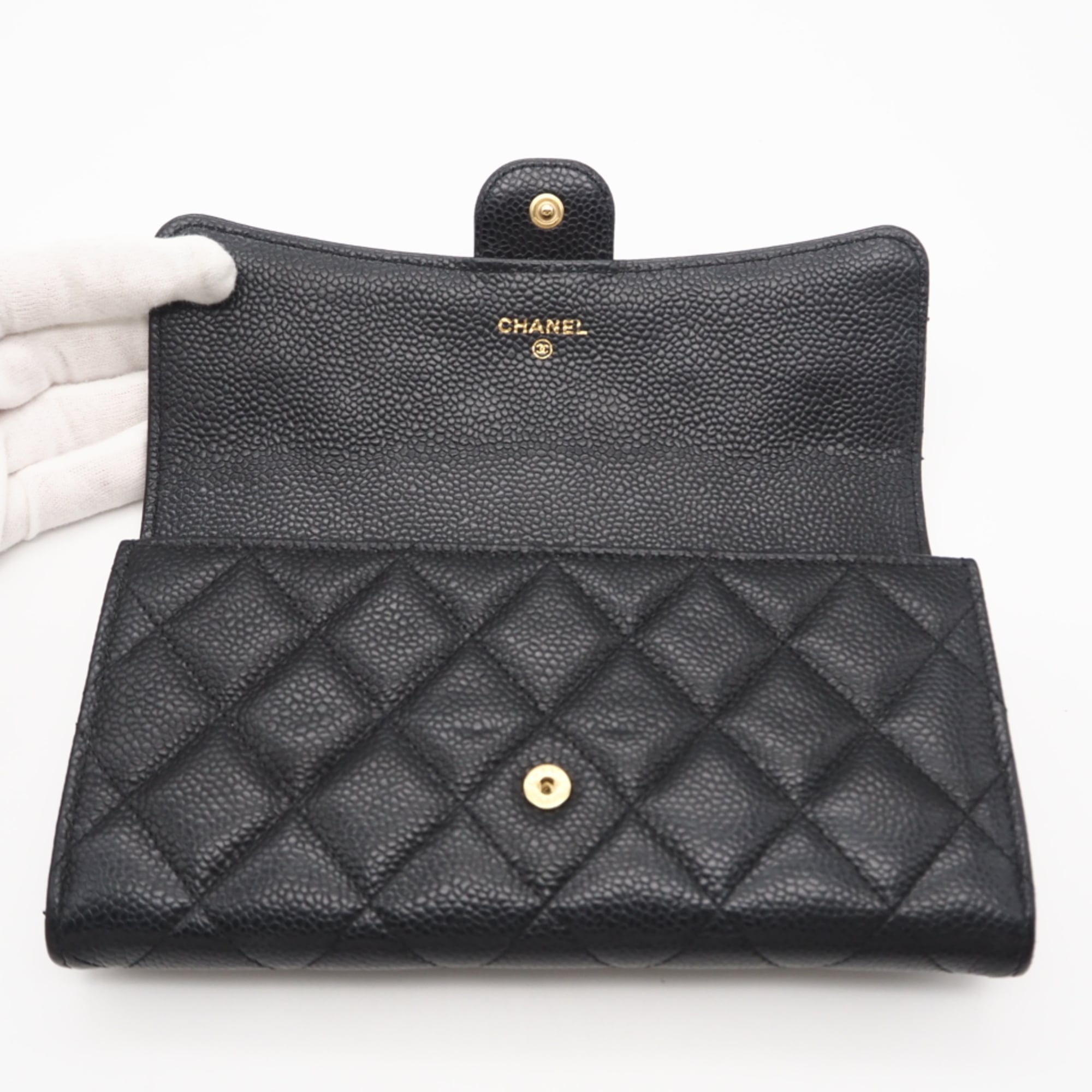 Chanel Black Grained Calfskin Long Wallet (Bi-Fold) (Pre-Owned)