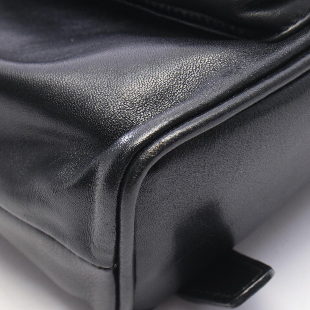 Gucci Black Leather Backpack (Pre-Owned)