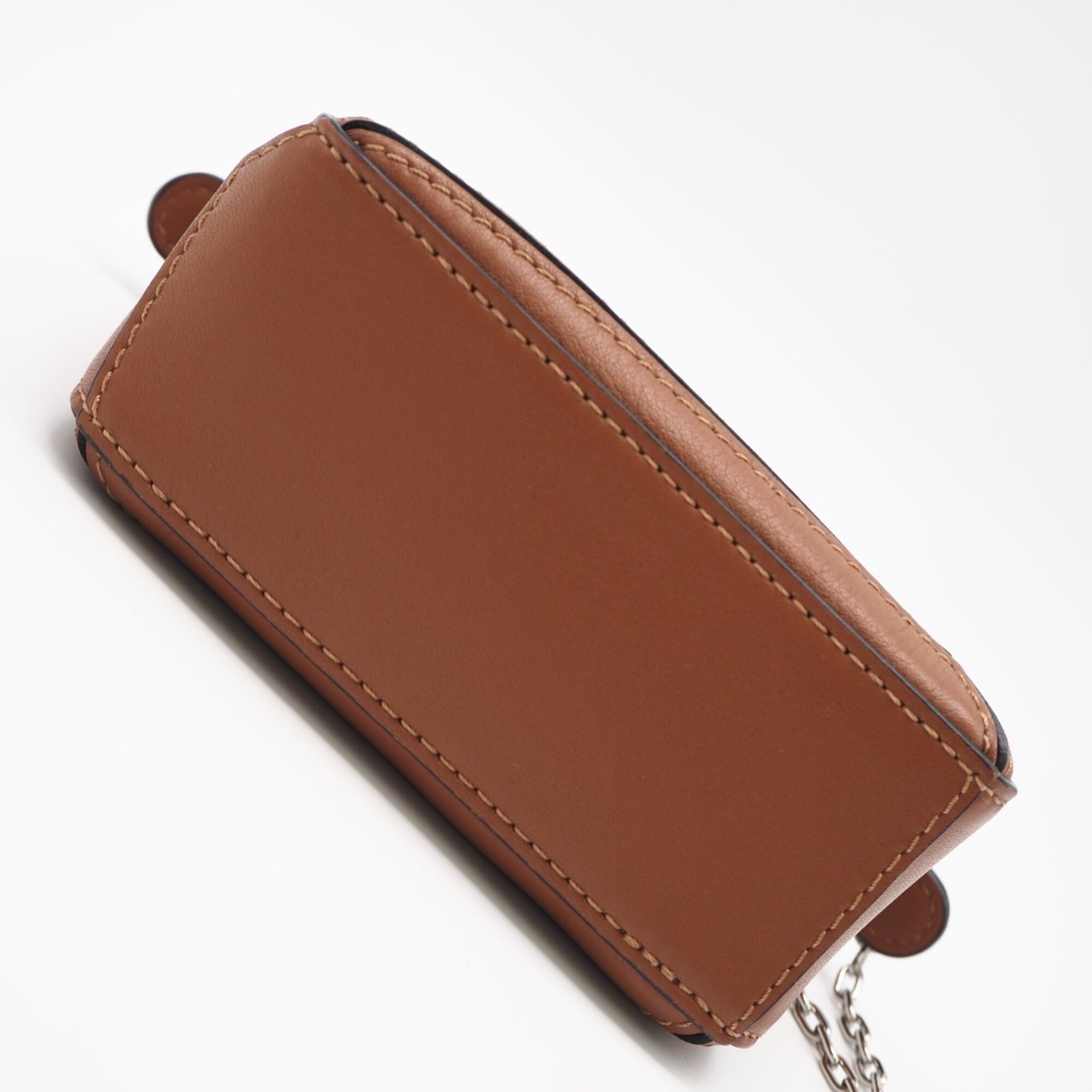 Loewe Puzzle Brown Leather Shoulder Bag (Pre-Owned)