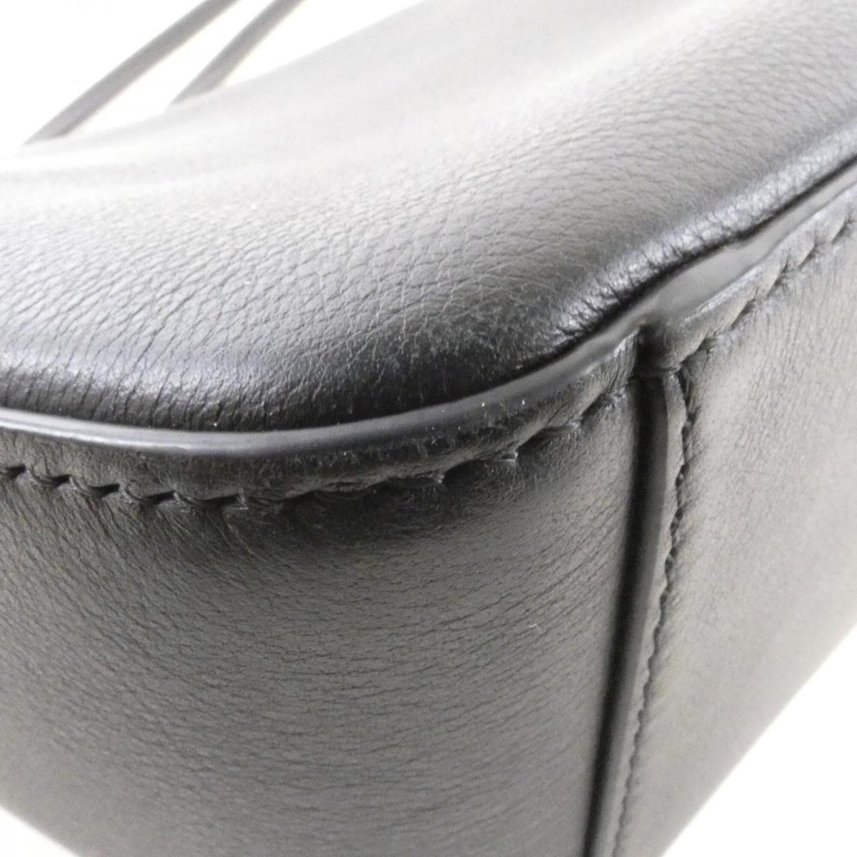 Loewe Black Leather Handbag Shoulder Bag (Pre-Owned)