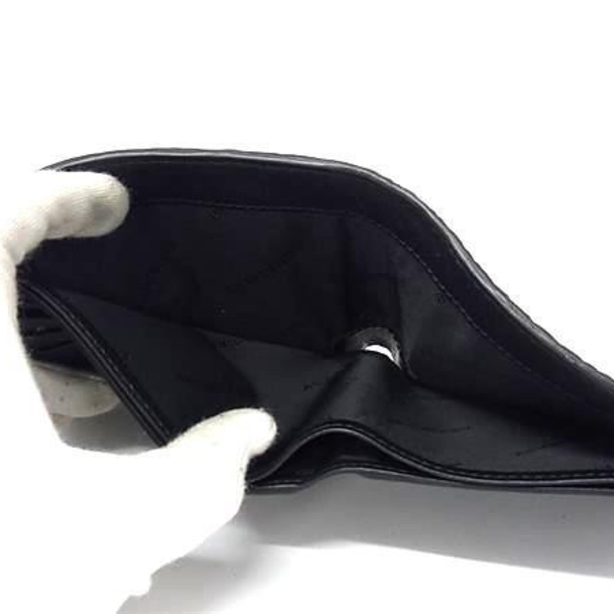 Burberry Black Wallet (Bi-Fold) (Pre-Owned)
