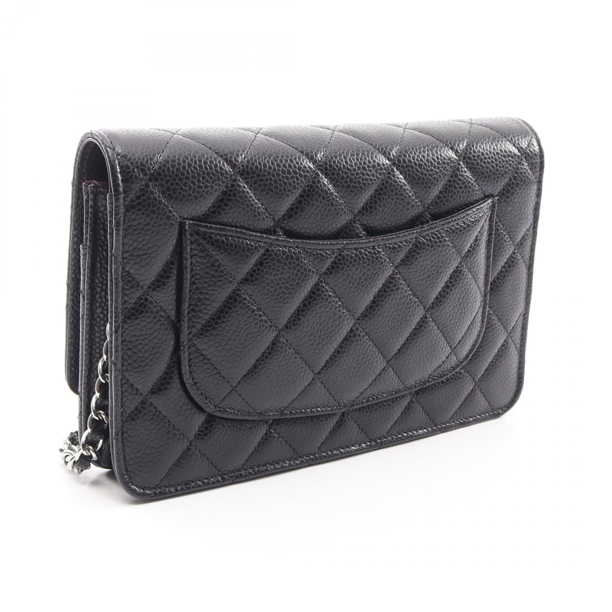 Chanel Black Grained Calfskin Handbag Shoulder Bag (Pre-Owned)