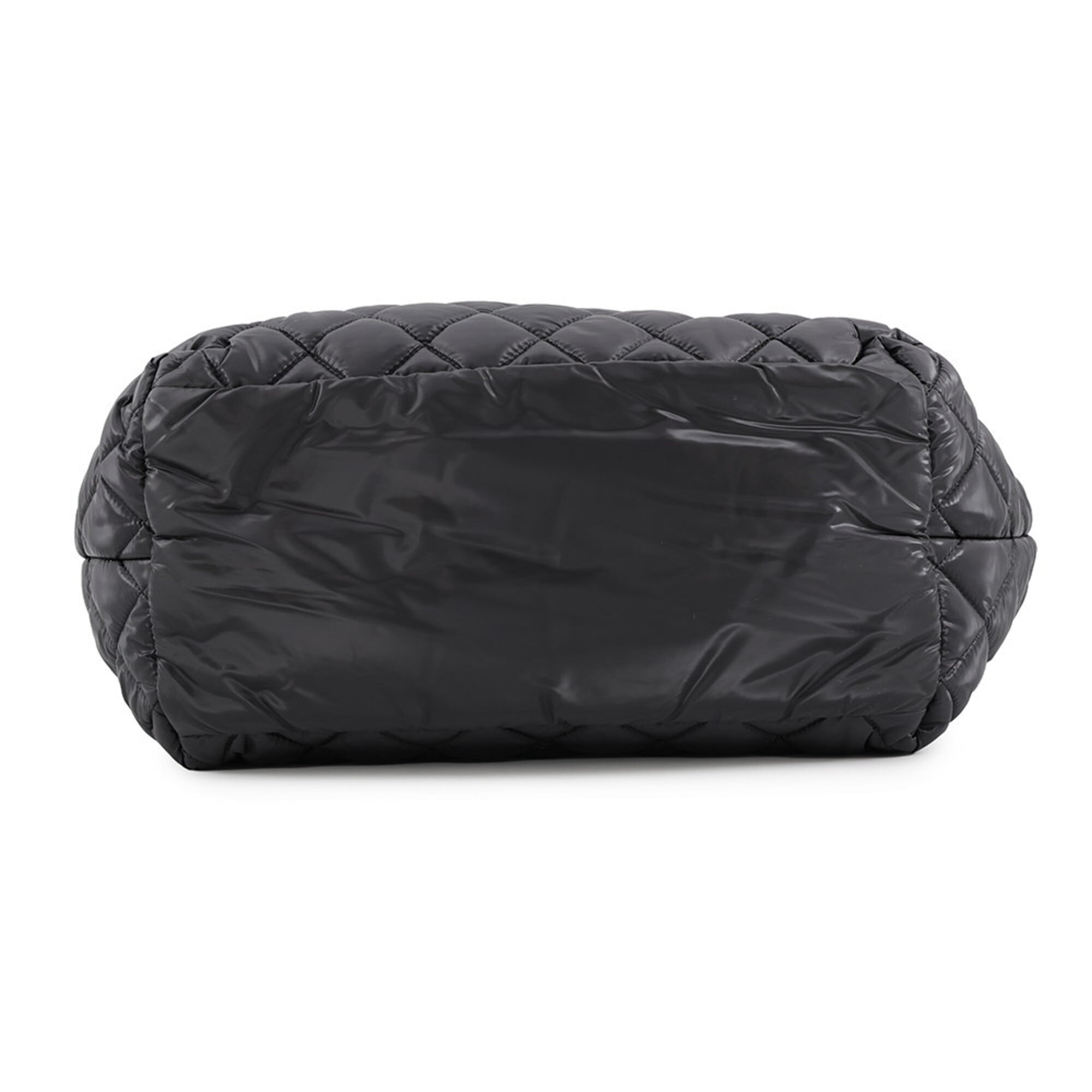 Chanel Black Nylon Handbag Tote Bag (Pre-Owned)