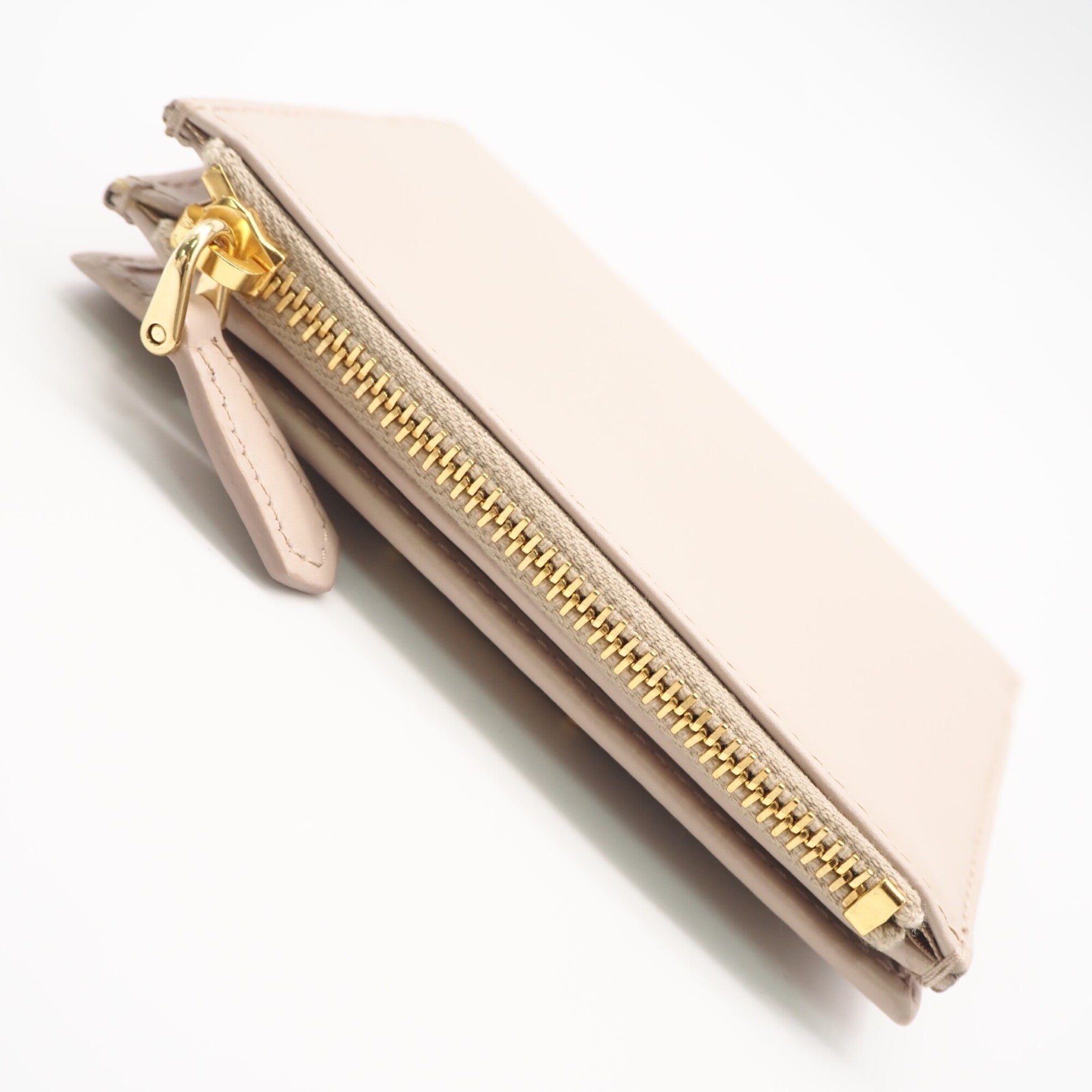 Prada Beige Leather Wallet (Bi-Fold) (Pre-Owned)