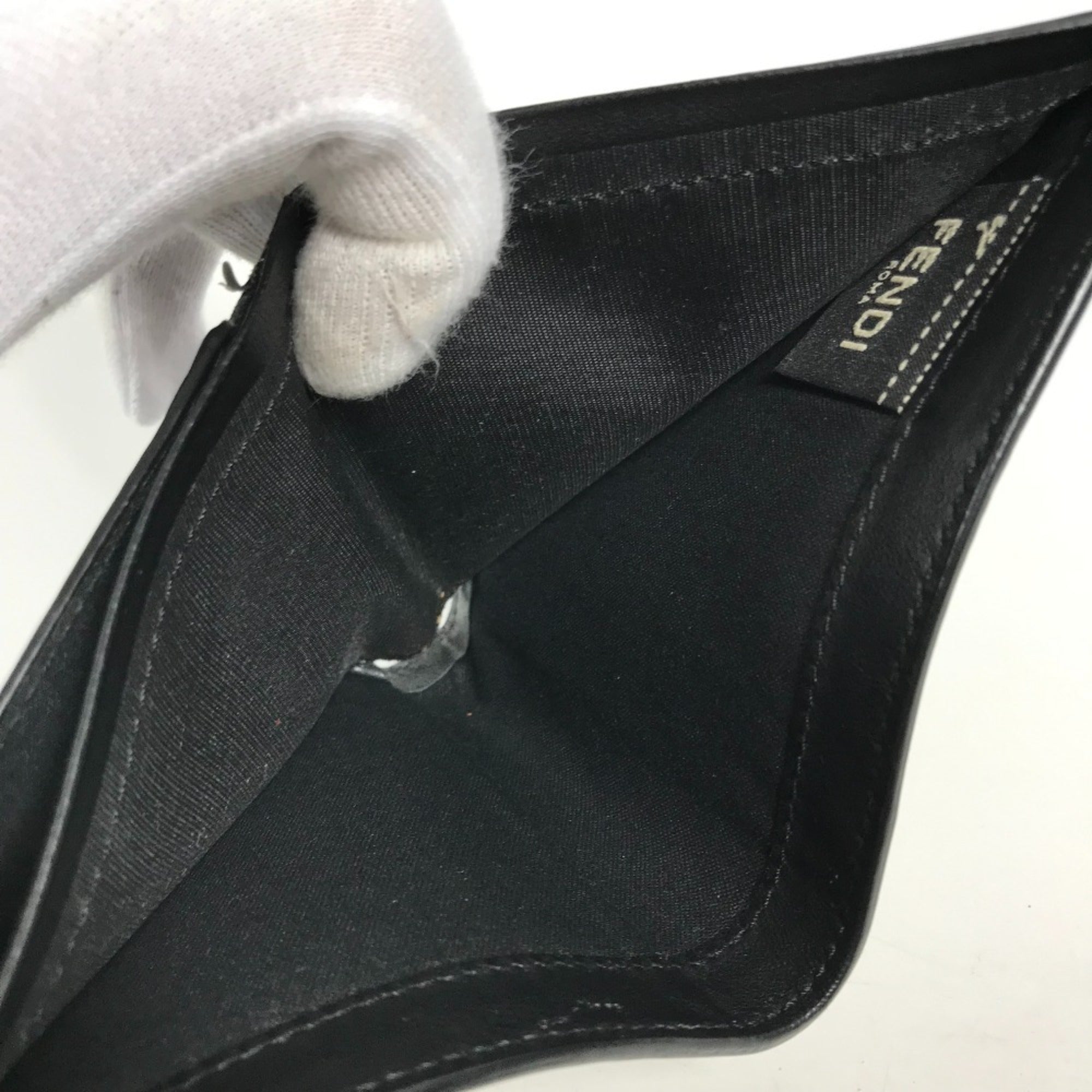 Fendi Black White Leather Bill Wallet (Bi-Fold) (Pre-Owned)