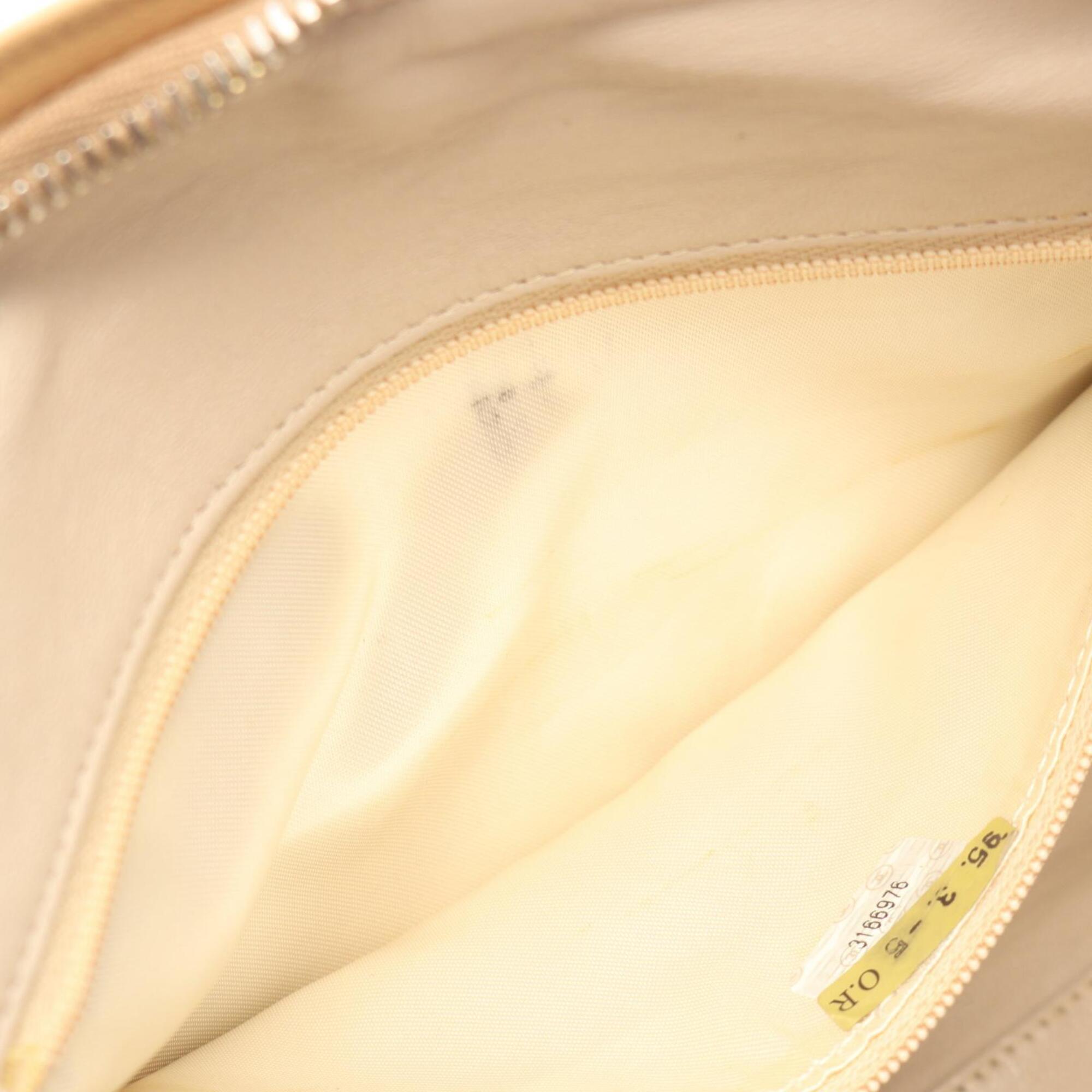 Chanel Beige Leather Handbag Shoulder Bag (Pre-Owned)