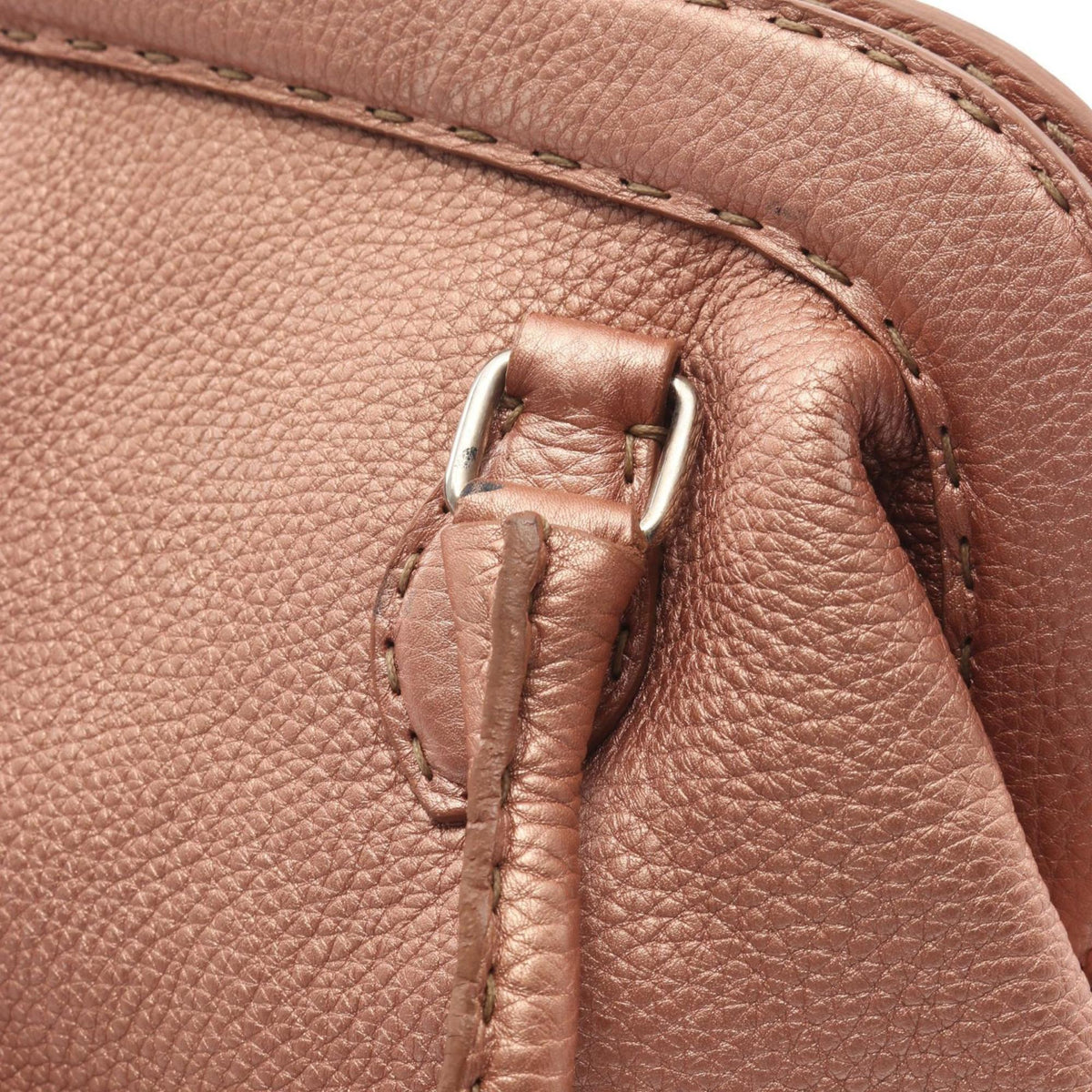 Fendi Gold Leather Handbag (Pre-Owned)