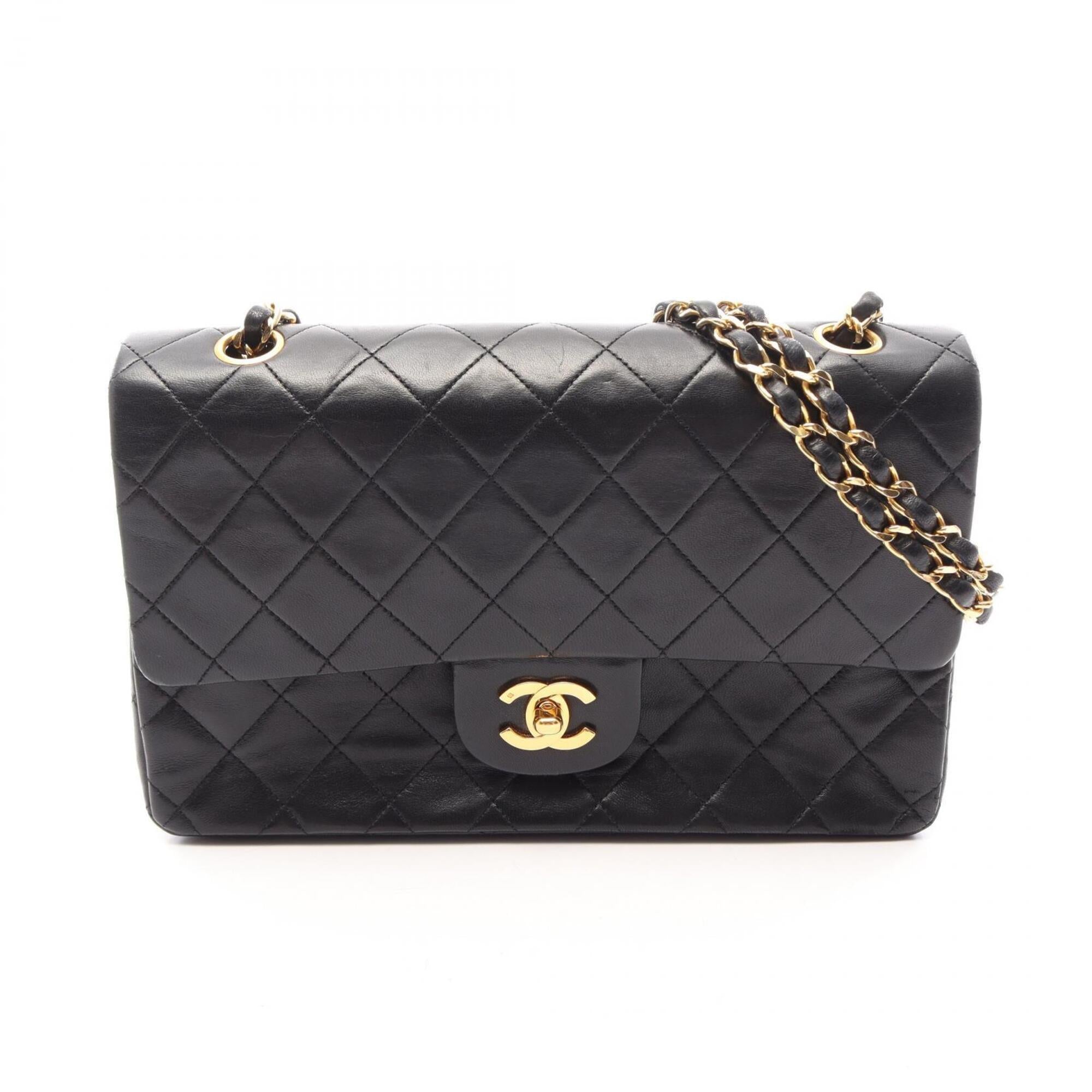 Chanel Black Leather Handbag Shoulder Bag (Pre-Owned)