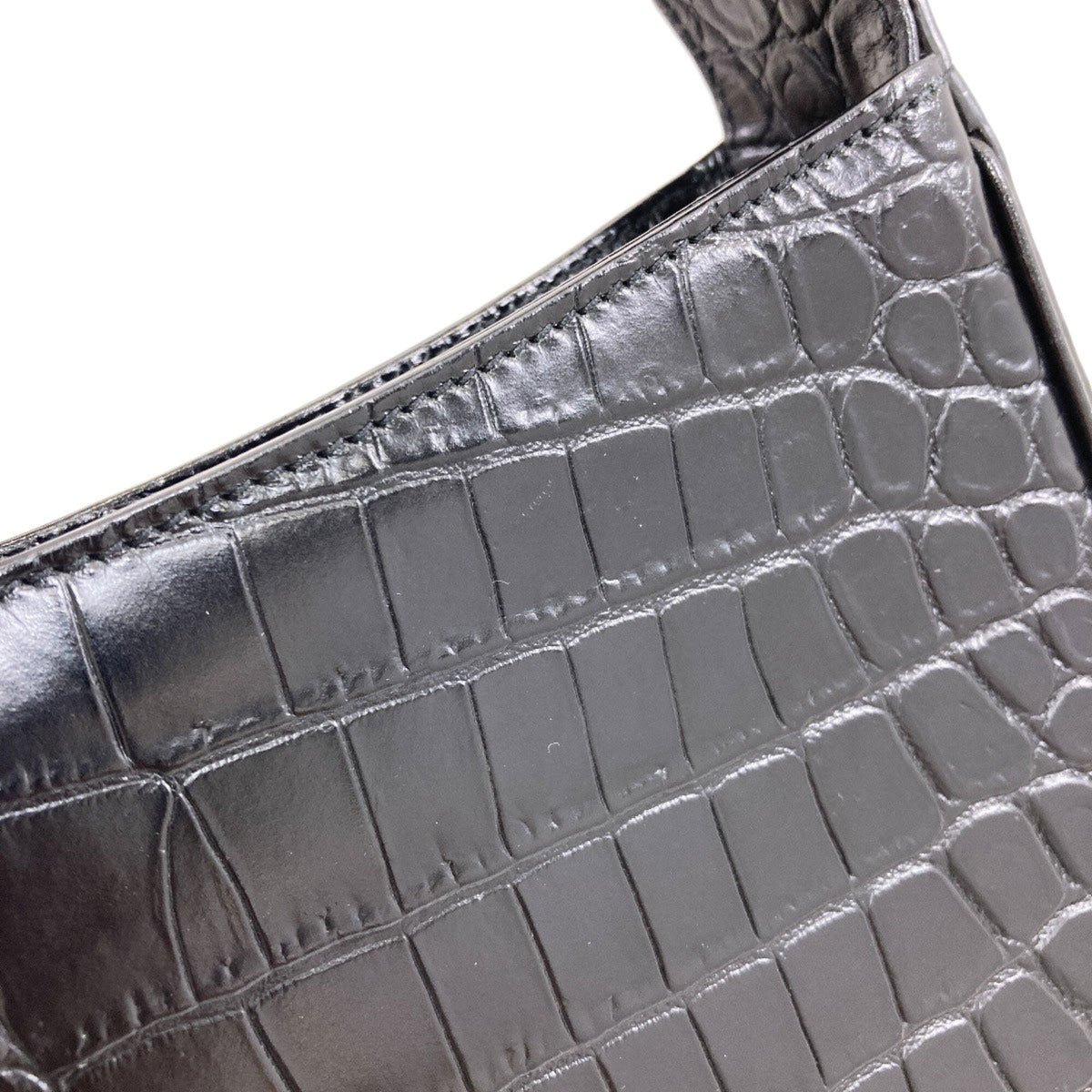 Yves Saint Laurent Black Leather Shoulder Bag (Pre-Owned)