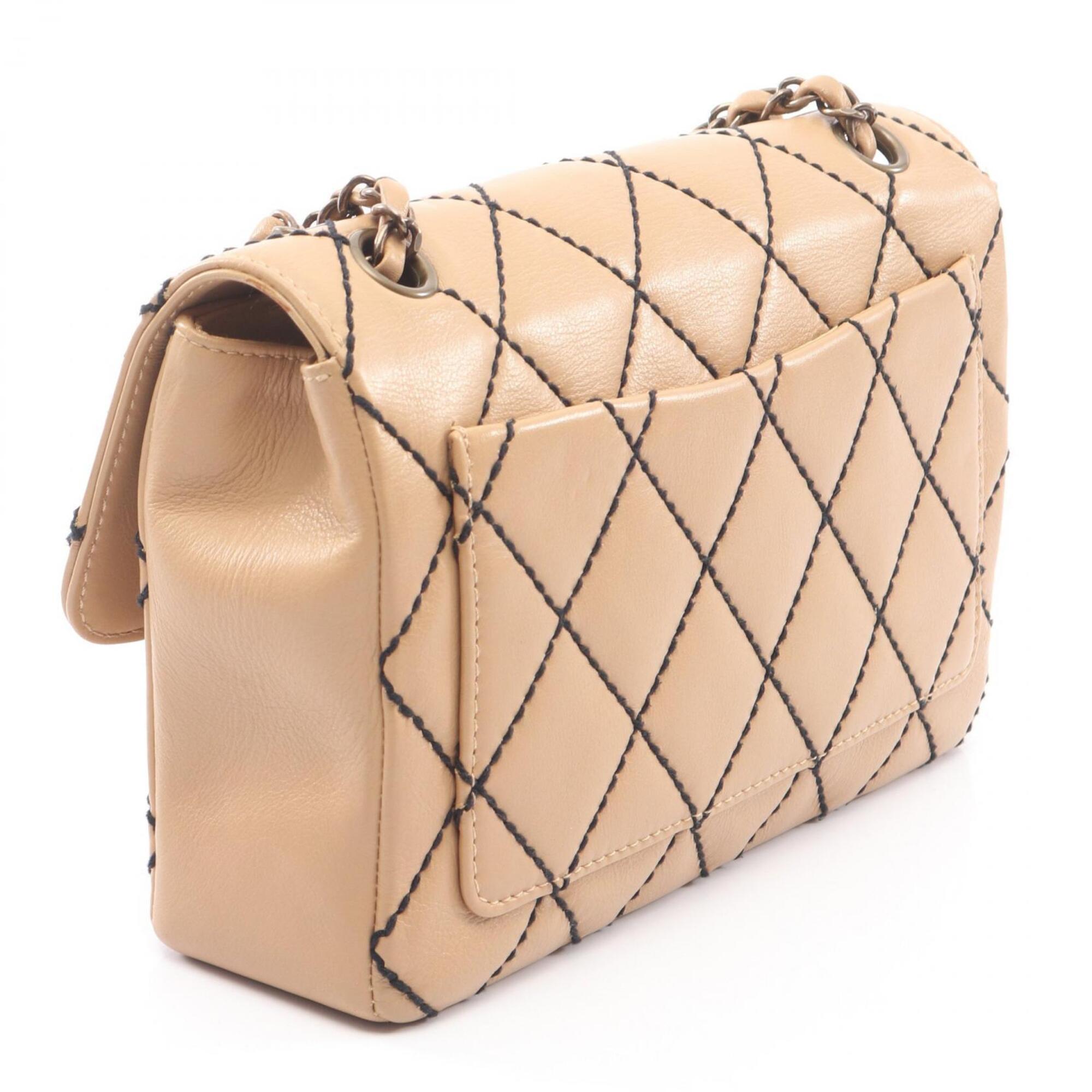Chanel Beige Leather Handbag Shoulder Bag (Pre-Owned)