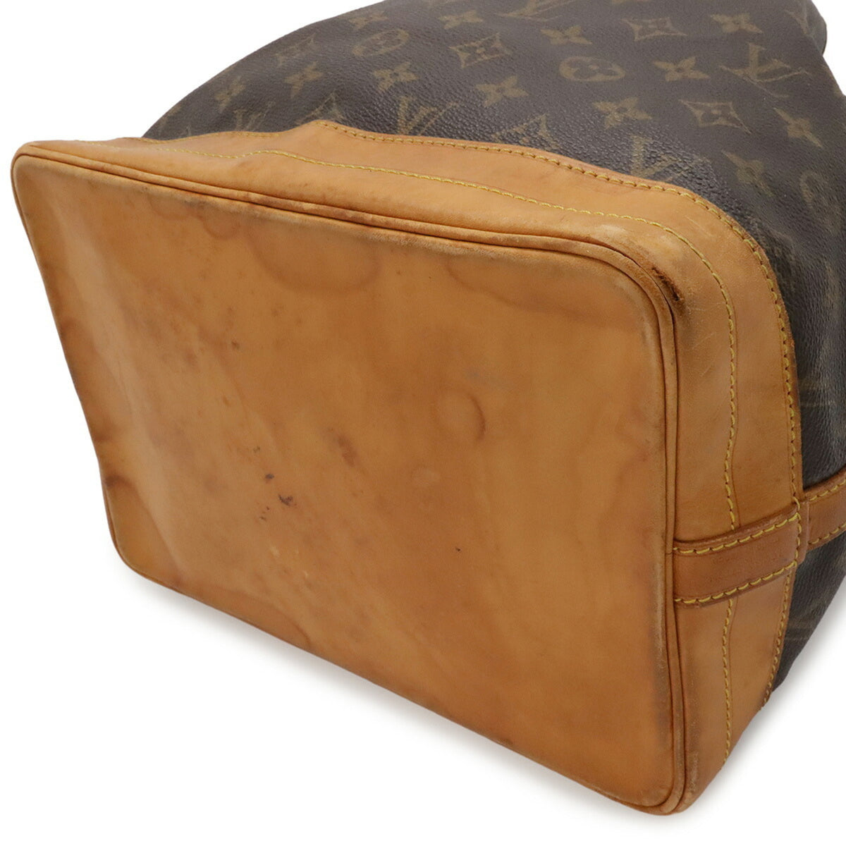 Louis Vuitton Brown Monogram Monogram Shoulder Bag (Pre-Owned)