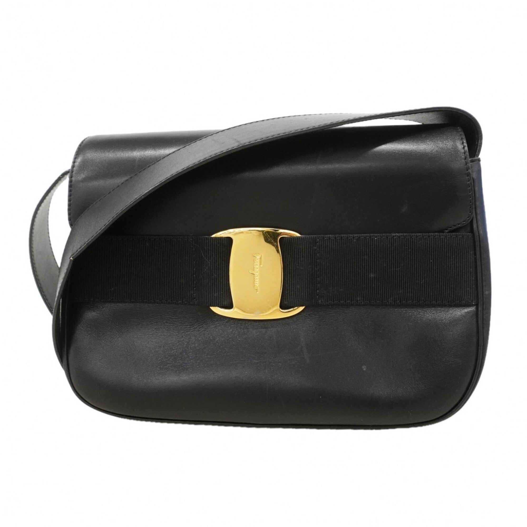 Salvatore Ferragamo Black Leather Shoulder Bag (Pre-Owned)