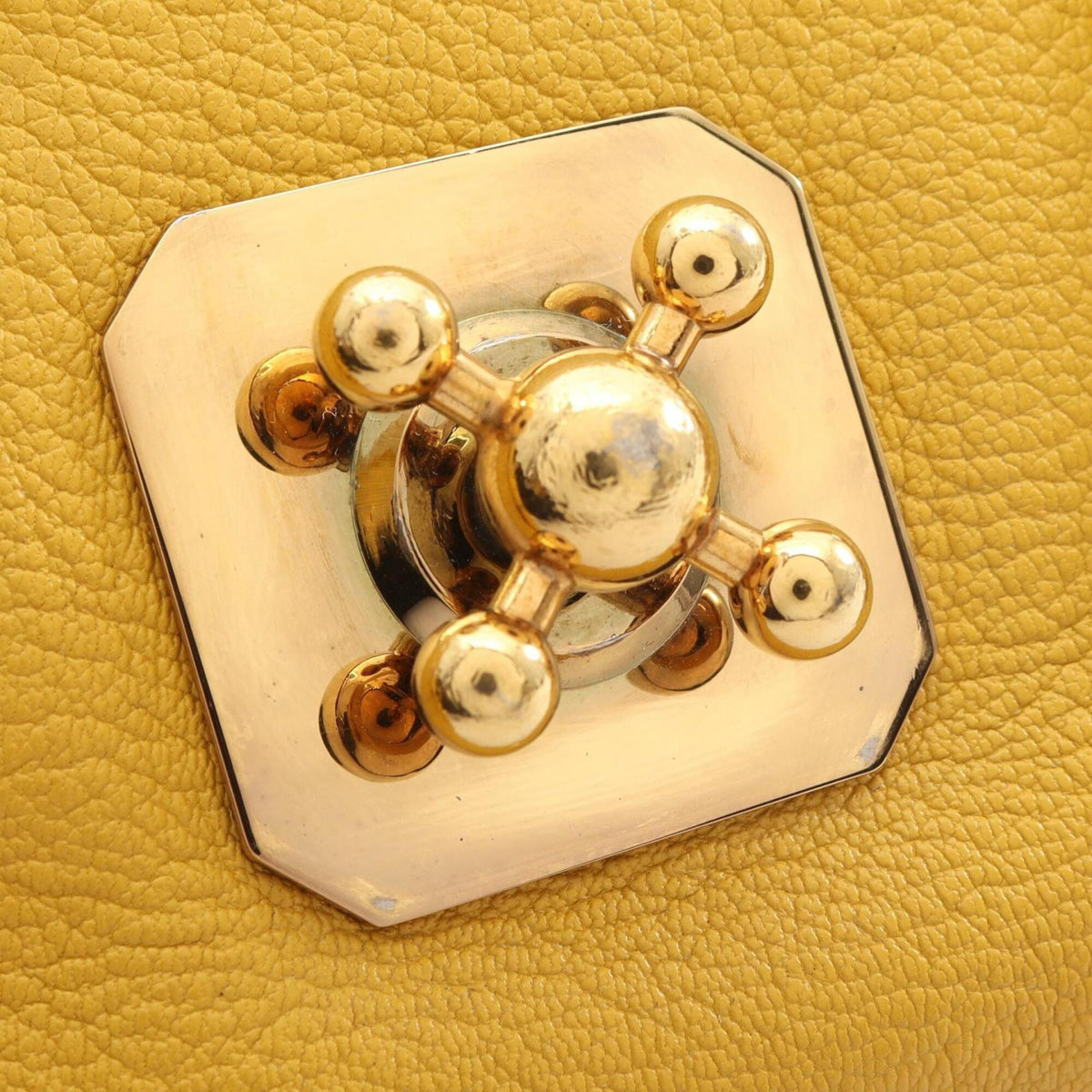 Chloé Yellow Leather Handbag Shoulder Bag (Pre-Owned)