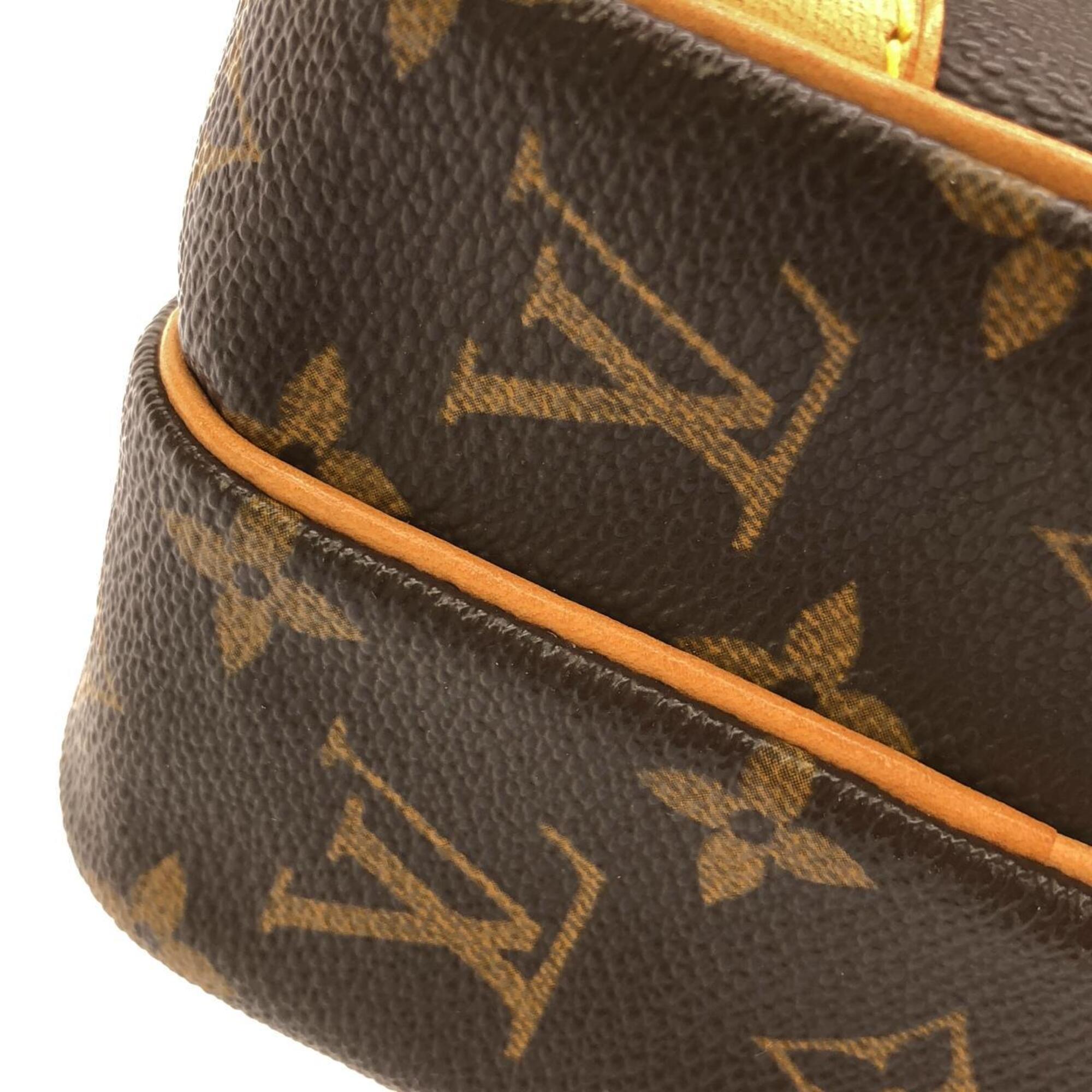 Louis Vuitton Marron Coated Canvas Shoulder Bag (Pre-Owned)