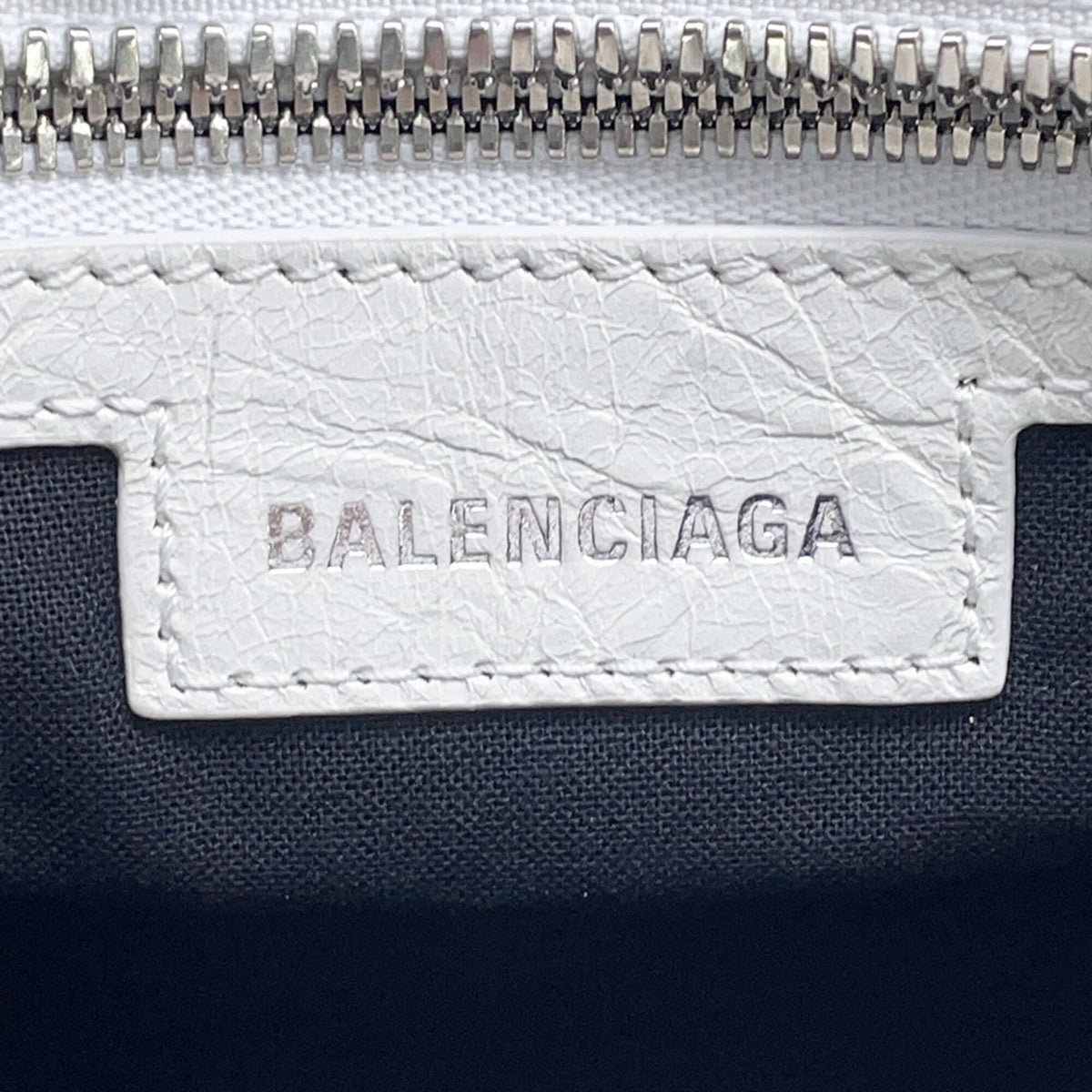 Balenciaga White Leather Handbag (Pre-Owned)