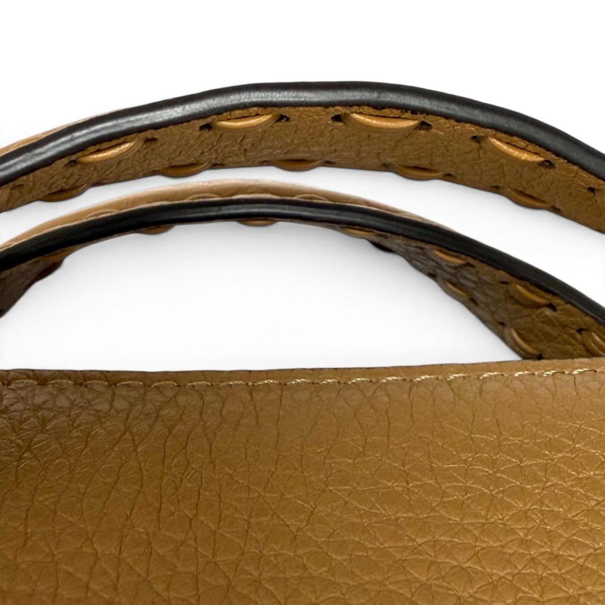 Fendi Beige Shoulder Bag (Pre-Owned)