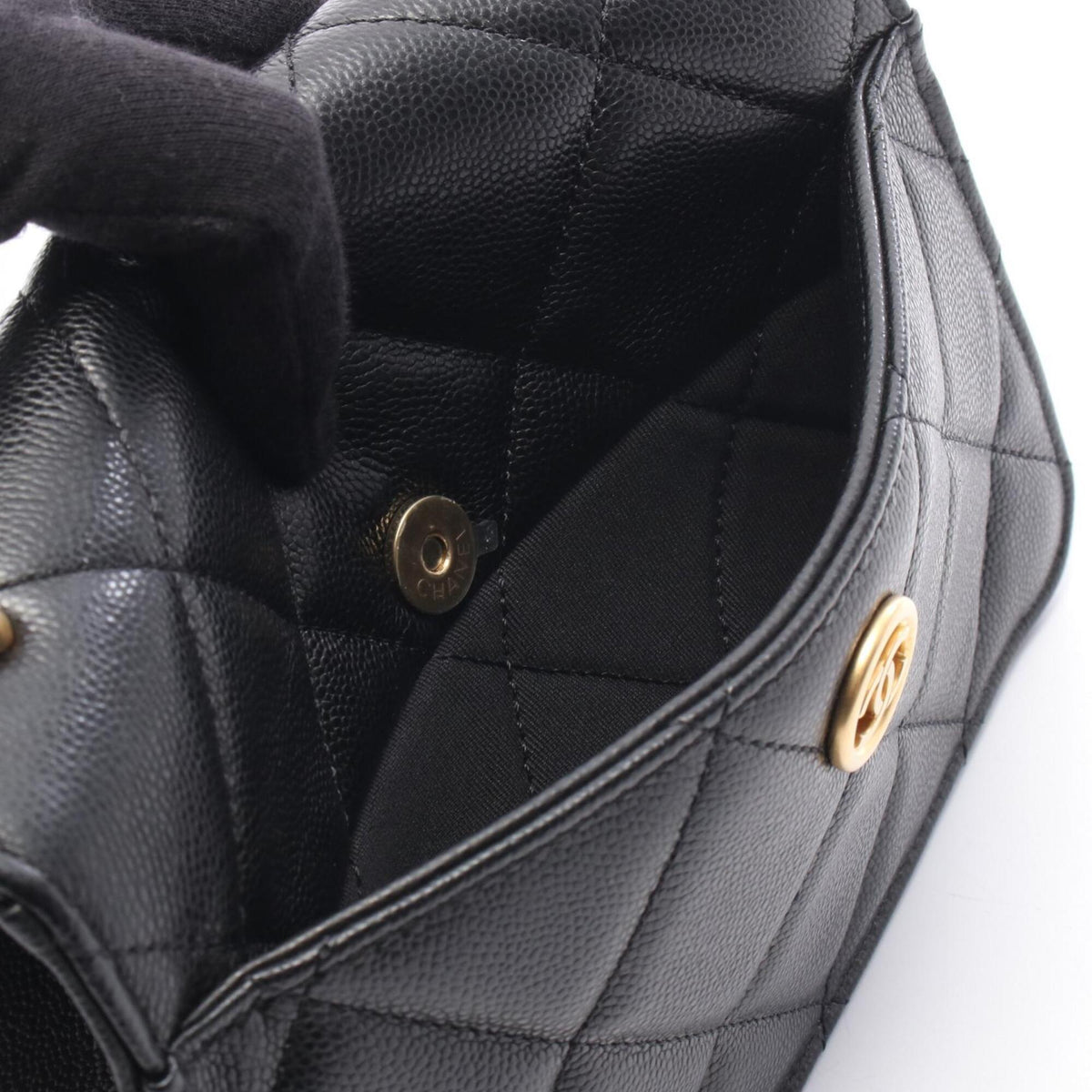 Chanel Matelasse Black Grained Calfskin Handbag Shoulder Bag (Pre-Owned)
