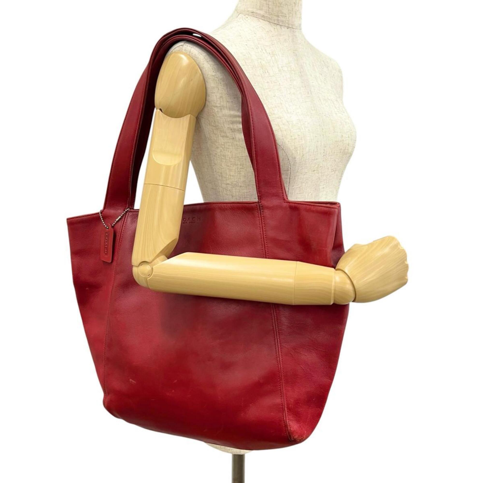Coach Red Color Leather Handbag Tote Bag (Pre-Owned)