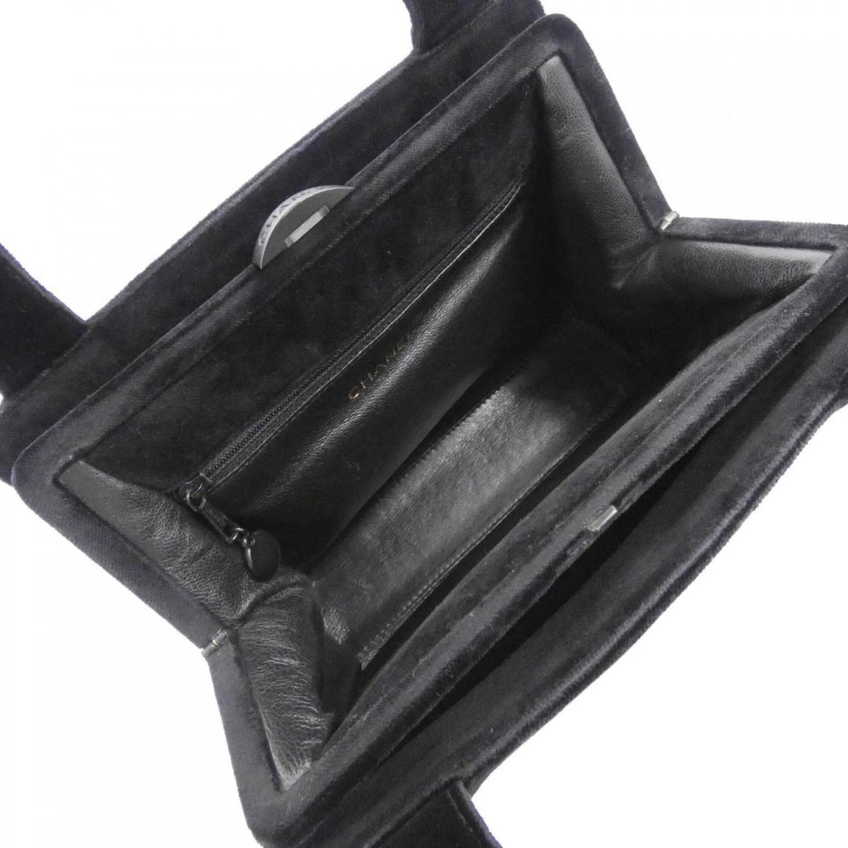 Chanel Black Handbag (Pre-Owned)