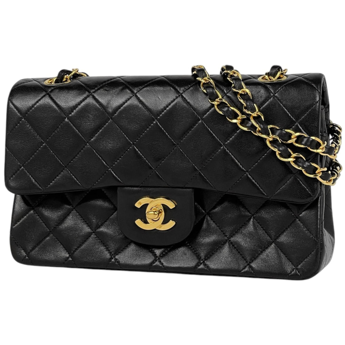 Chanel Matelasse Black Leather Shoulder Bag (Pre-Owned)