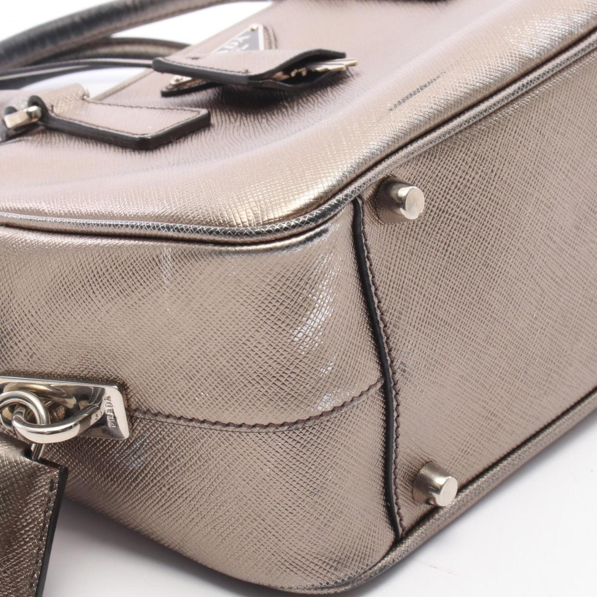 Prada Beige Gold Leather Handbag (Pre-Owned)