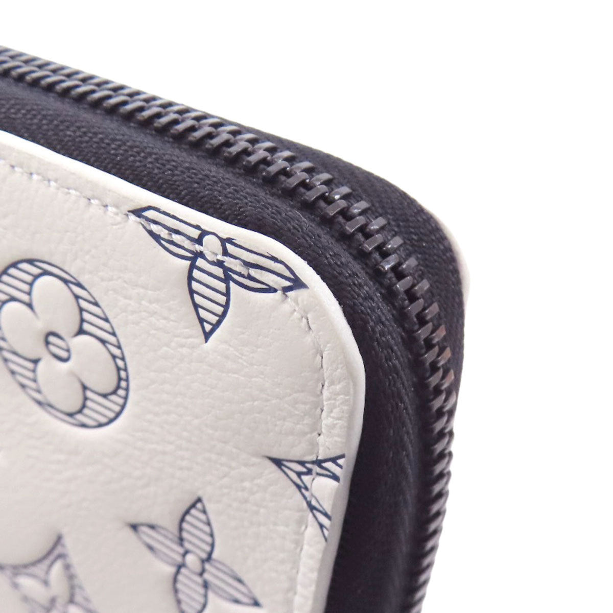 Louis Vuitton Monogram Shadow Navy White Monogram Shadow Long Wallet (Bi-Fold) (Pre-Owned)