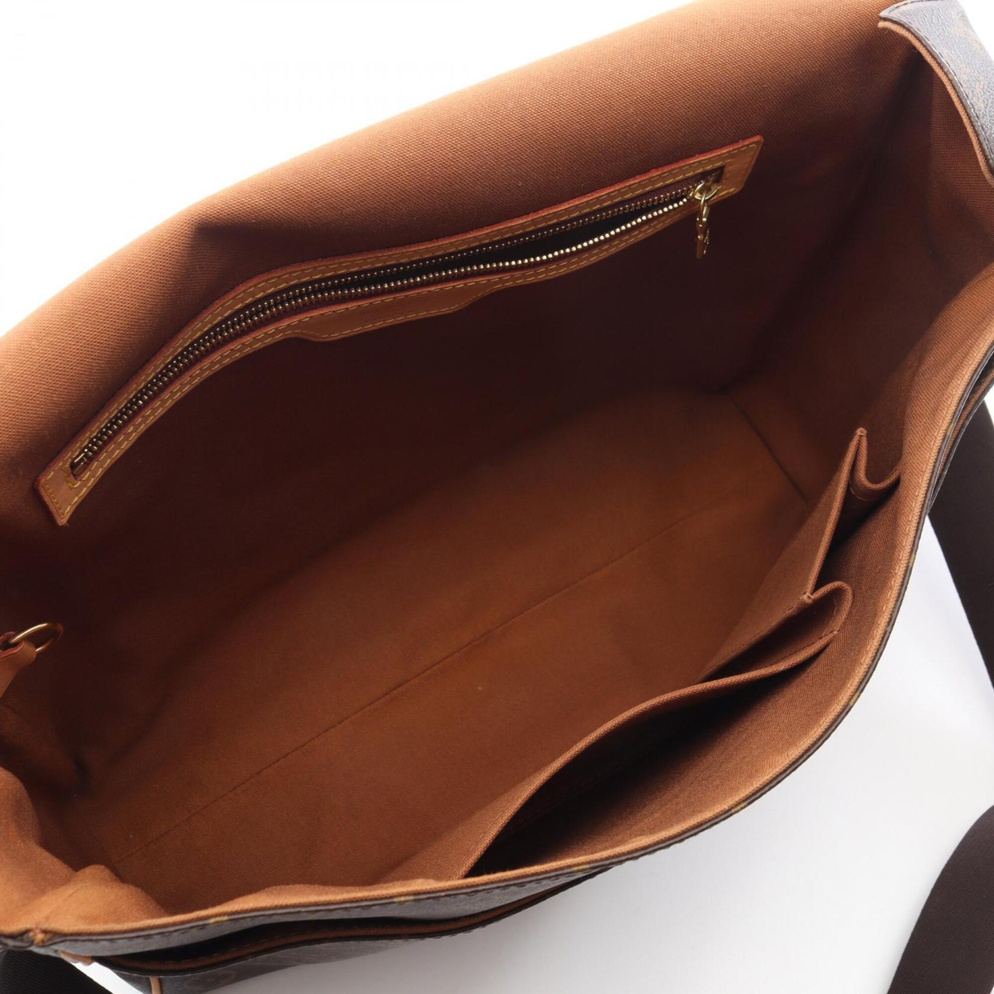 Louis Vuitton Brown Monogram Coated Canvas Handbag Shoulder Bag (Pre-Owned)
